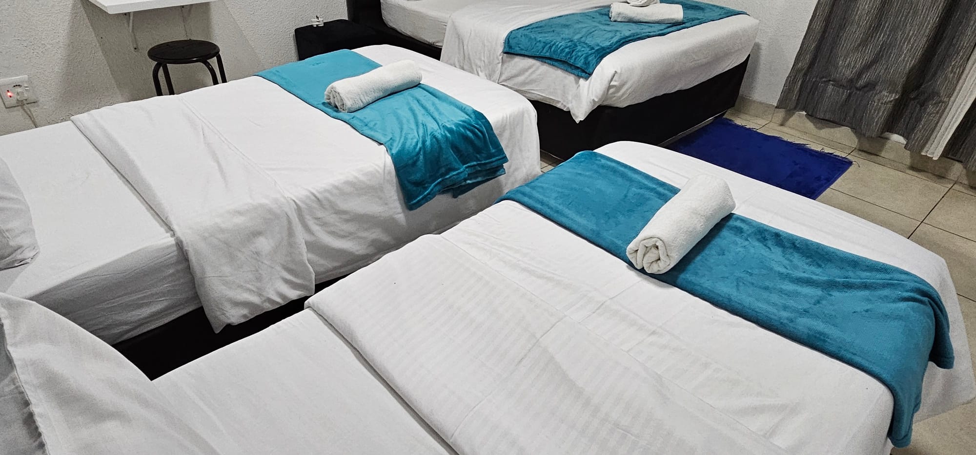 4-Sleeper | Fitzroy 7 | R1250/night (Save 10% vs. other Cape Town hotels)