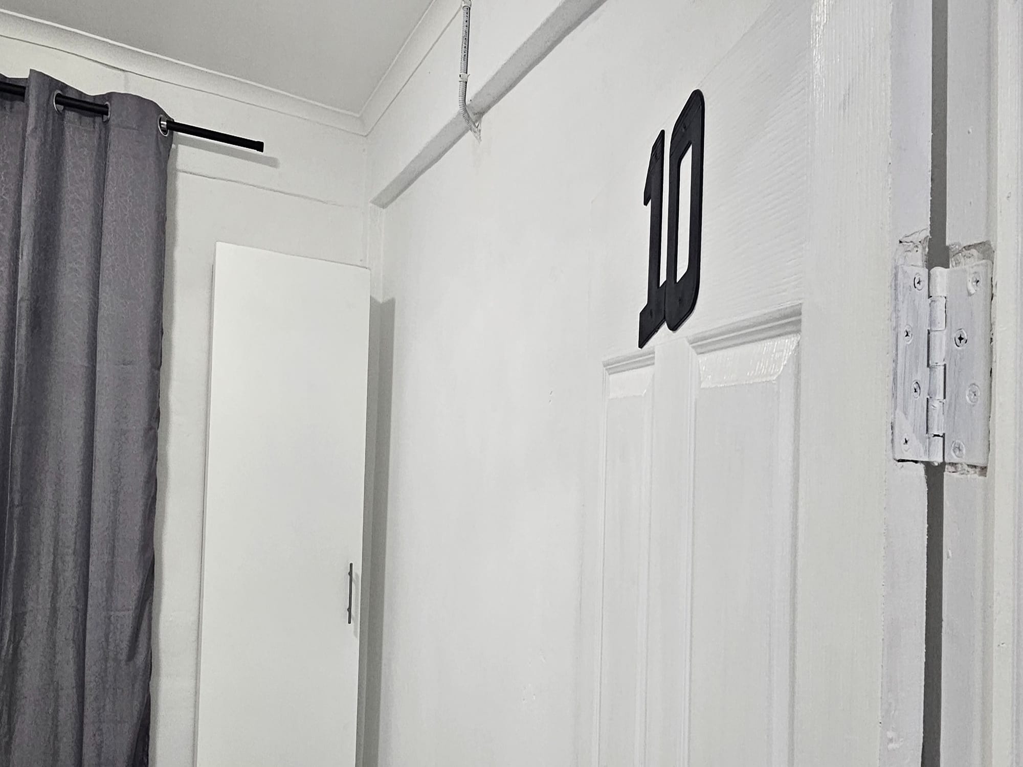 2-Sleeper | Fitzroy 10 | R750/night (Save 10% vs. other Cape Town hotels)