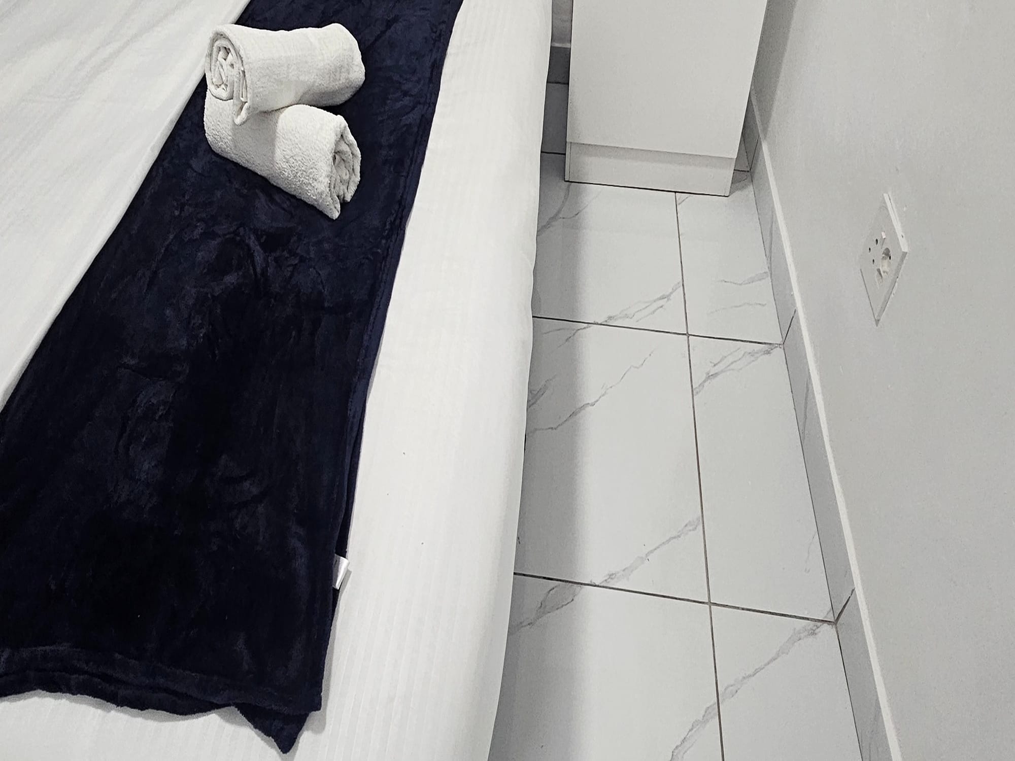 2-Sleeper | Fitzroy 10 | R750/night (Save 10% vs. other Cape Town hotels)