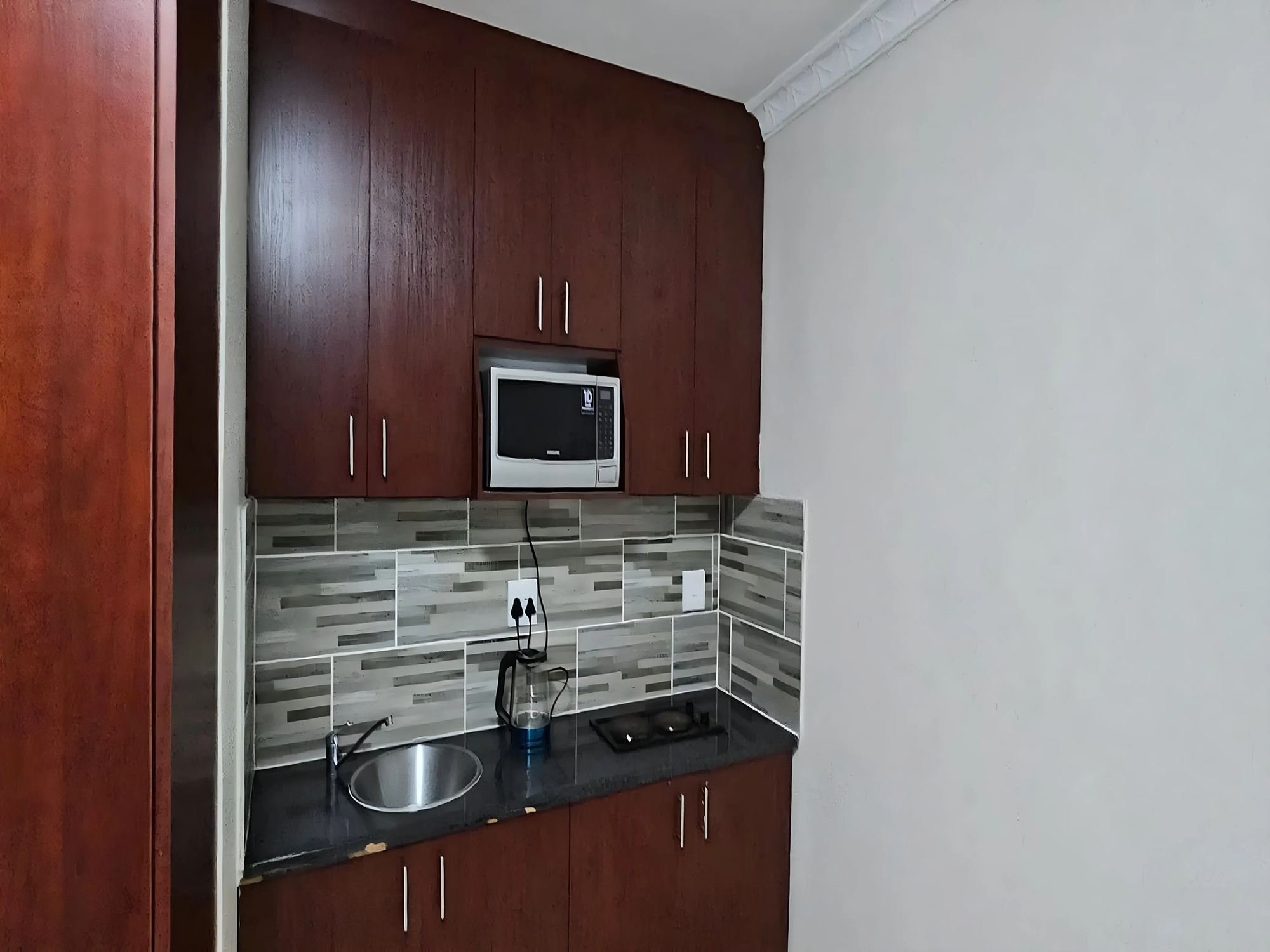 3-Sleeper | Spencer 1 | R1200/night (Save 10% vs. other Cape Town hotels)