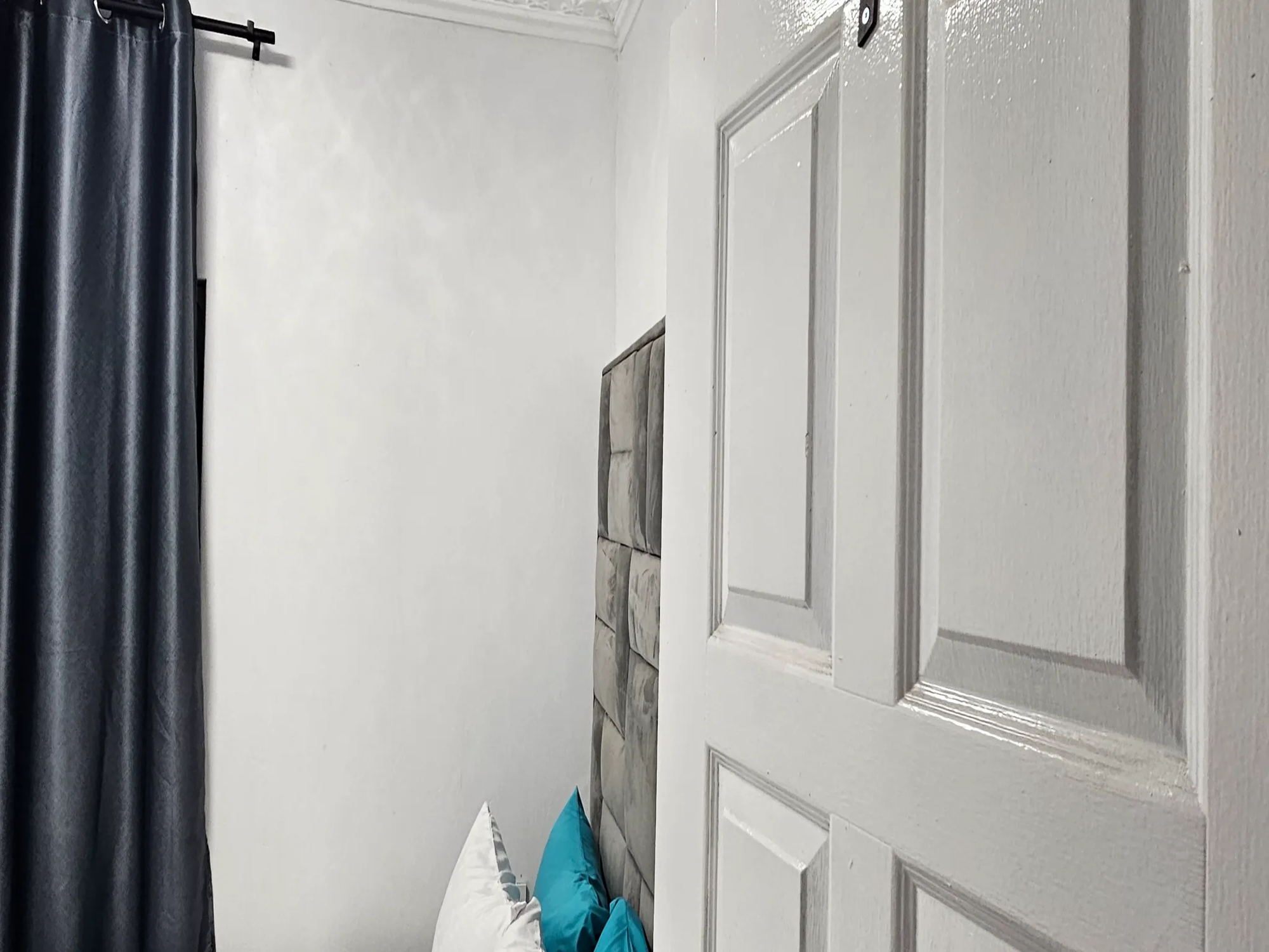 2-Sleeper | Spencer 7 | R750/night (Save 10% vs. other Cape Town hotels)