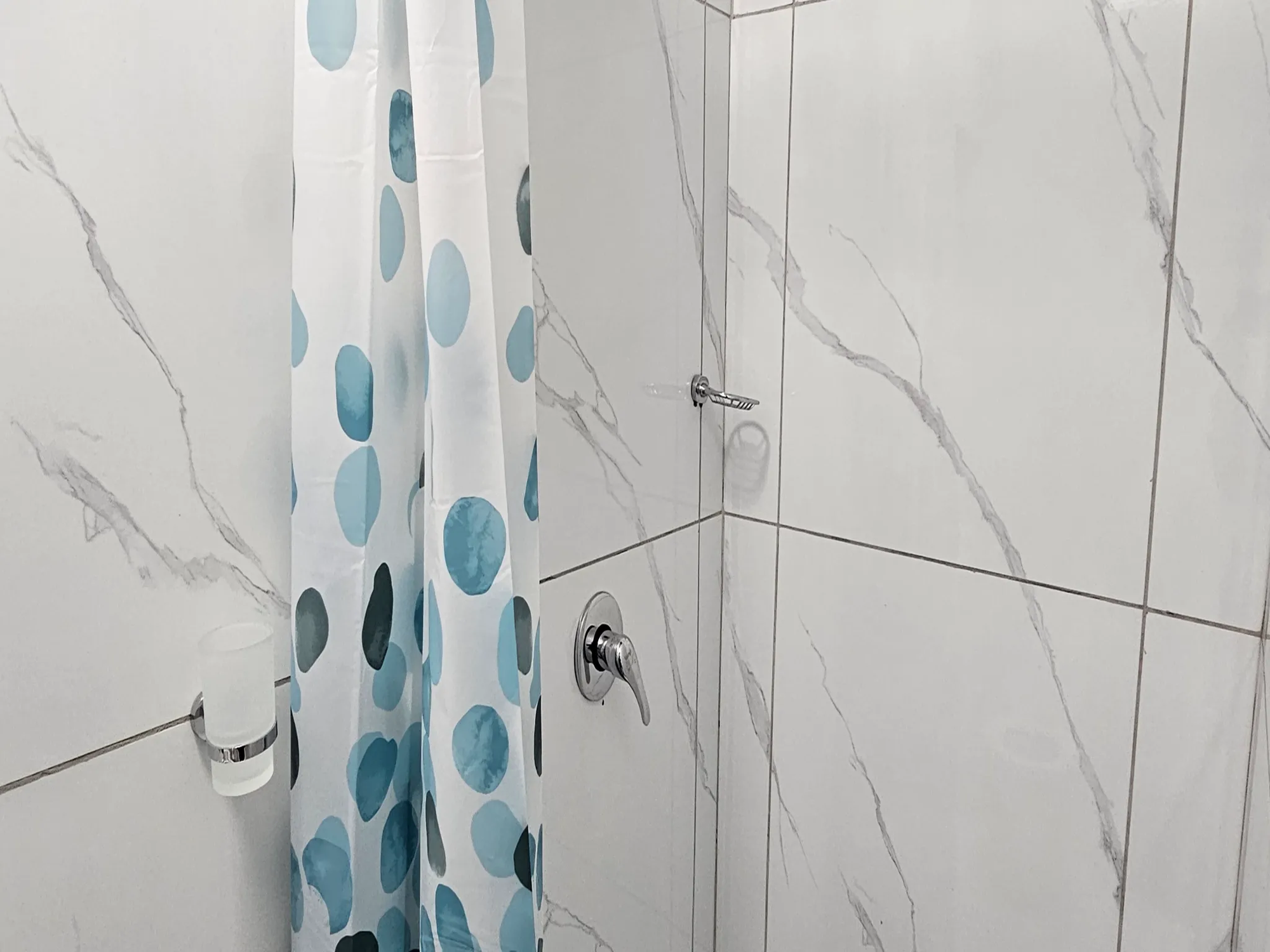 2-Sleeper | Spencer 7 | R750/night (Save 10% vs. other Cape Town hotels)