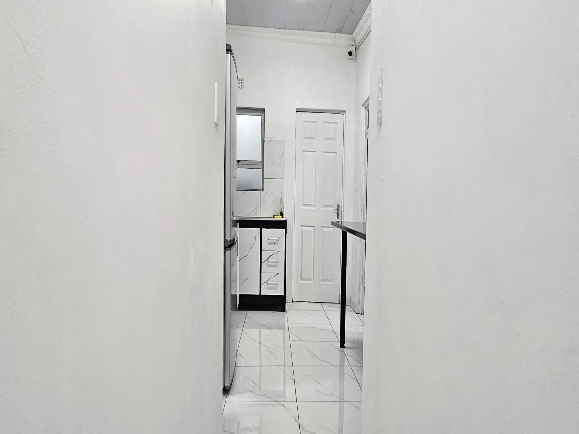 8-Sleeper | Spencer 8 | R2500/night (Save 10% vs. other Cape Town hotels)