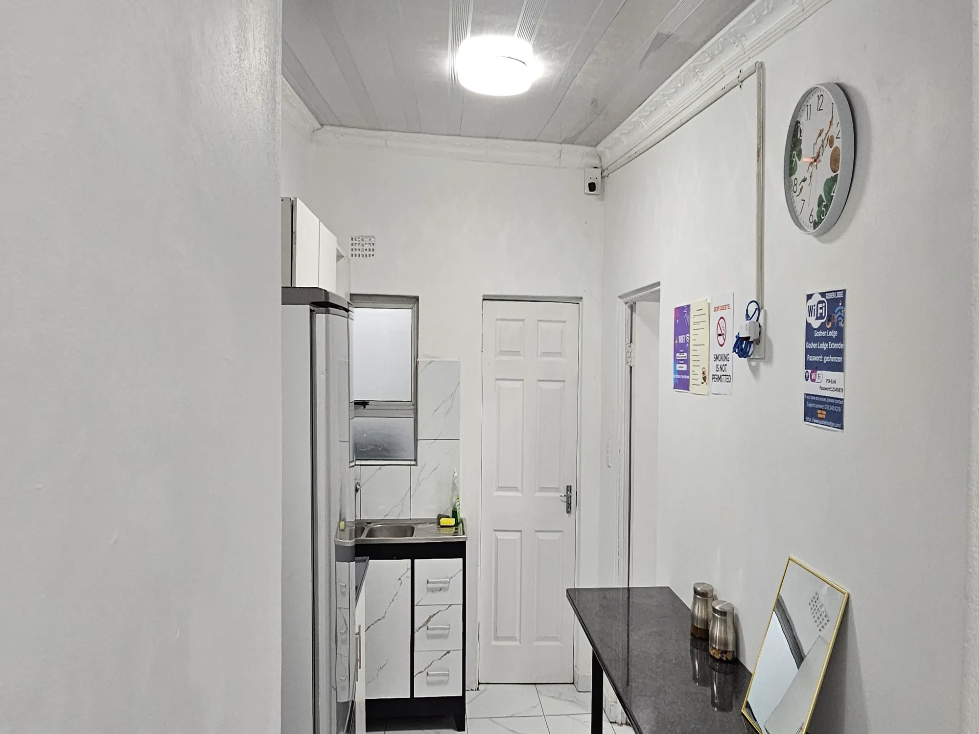 8-Sleeper | Spencer 8 | R2500/night (Save 10% vs. other Cape Town hotels)