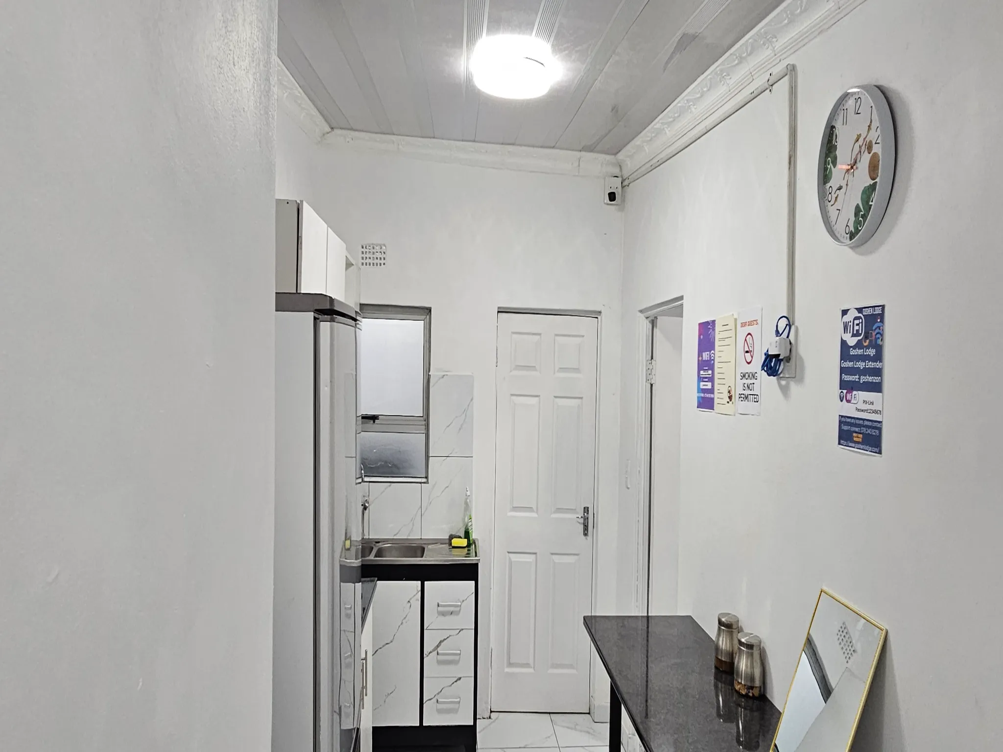 8-Sleeper | Spencer 8 | R2500/night (Save 10% vs. other Cape Town hotels)