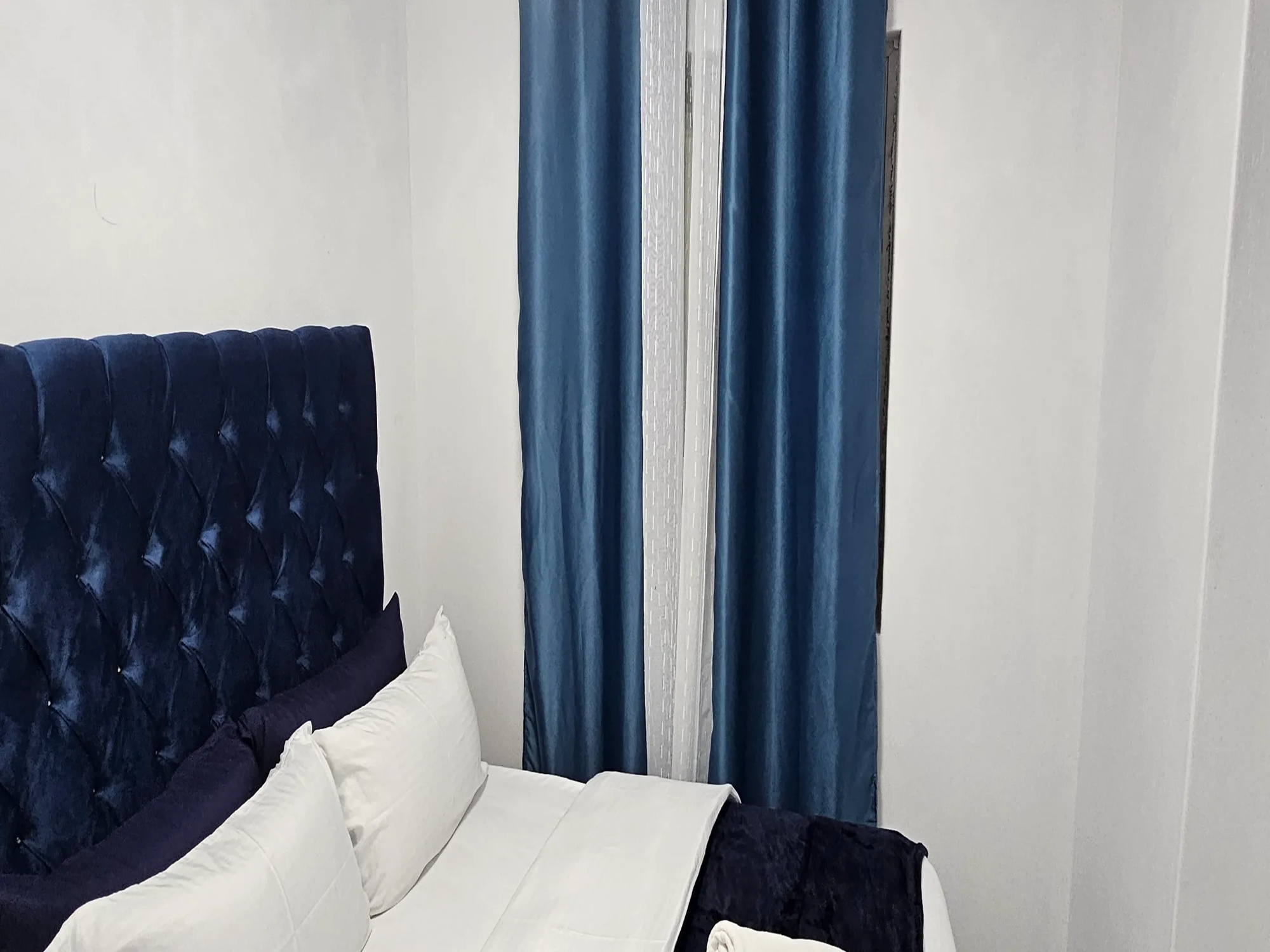 8-Sleeper | Spencer 8 | R2500/night (Save 10% vs. other Cape Town hotels)