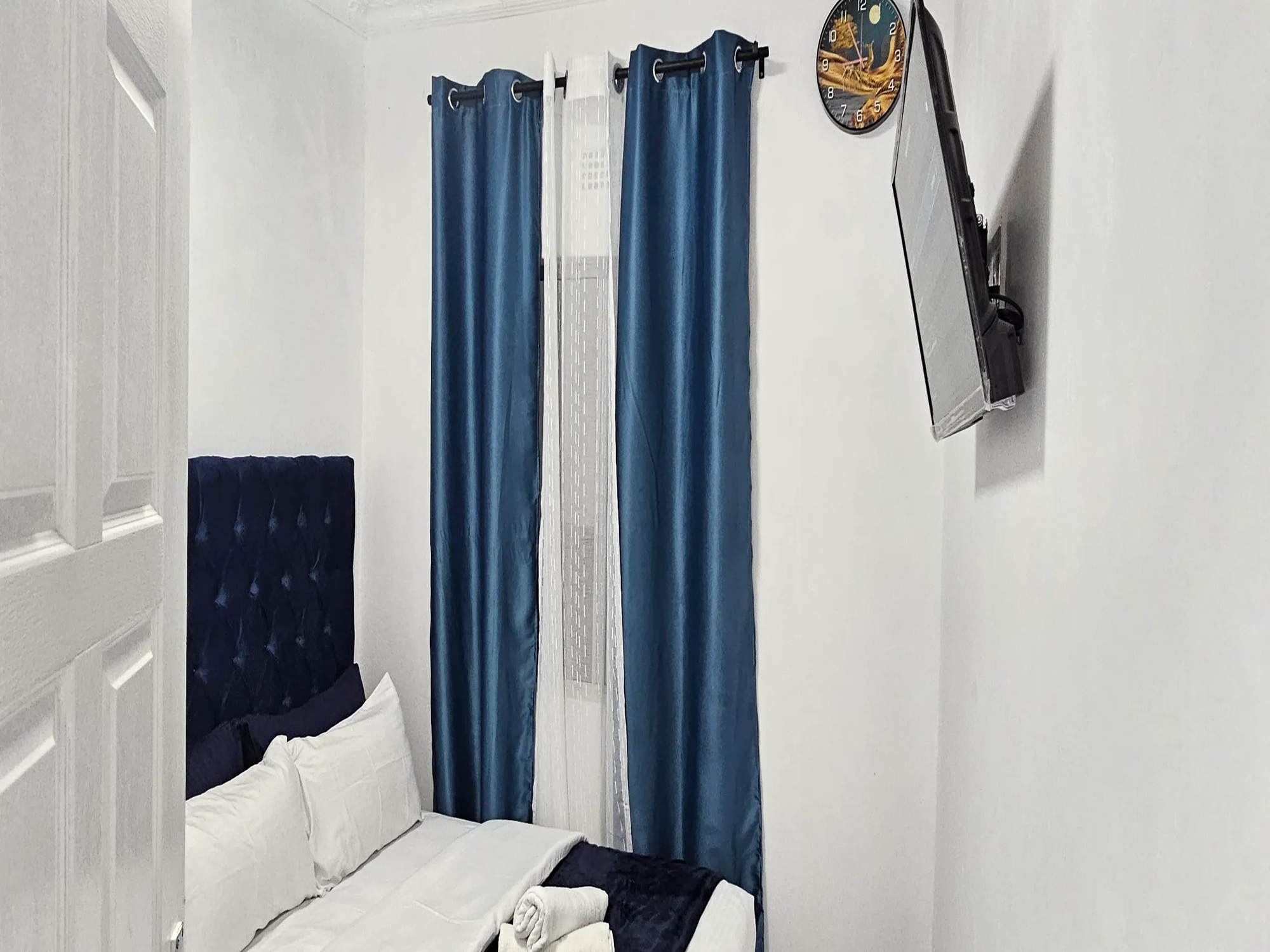 2-Sleeper | Spencer 9 | R650/night (Save 10% vs. other Cape Town hotels)