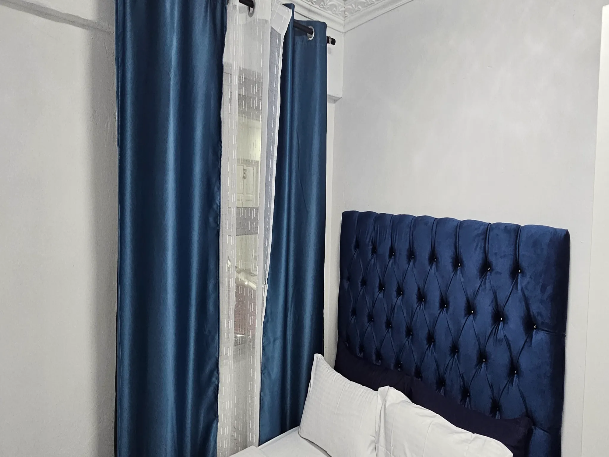 2-Sleeper | Spencer 11 | R650/night (Save 10% vs. other Cape Town hotels)