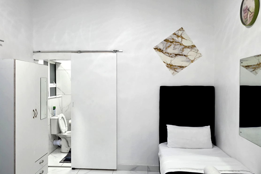3-Sleeper | Goodwood 7 | R1000/night