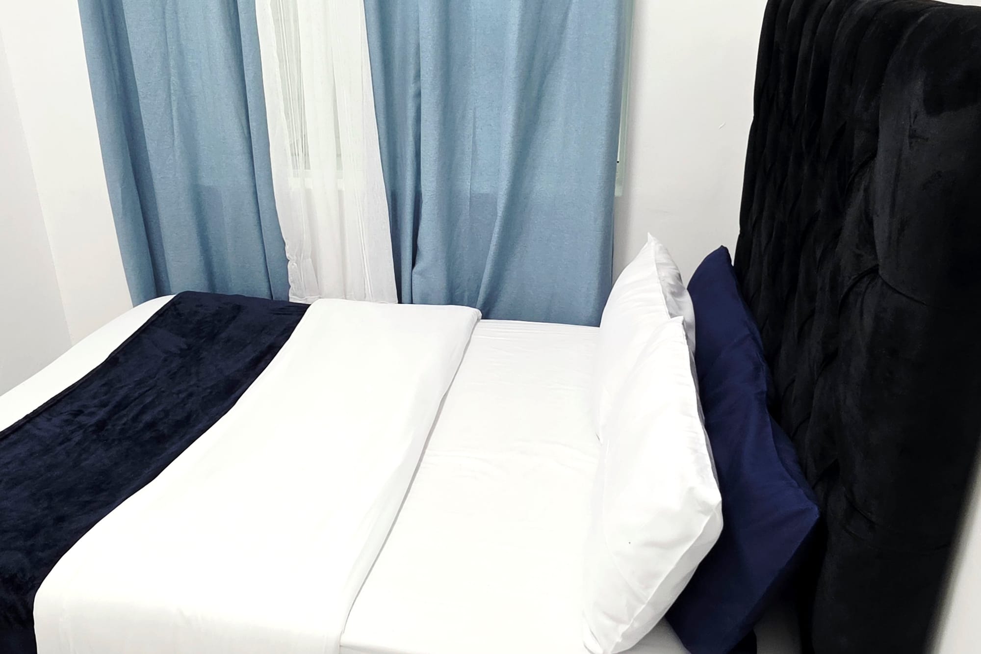 2-Sleeper | Goodwood 6 | R750/night