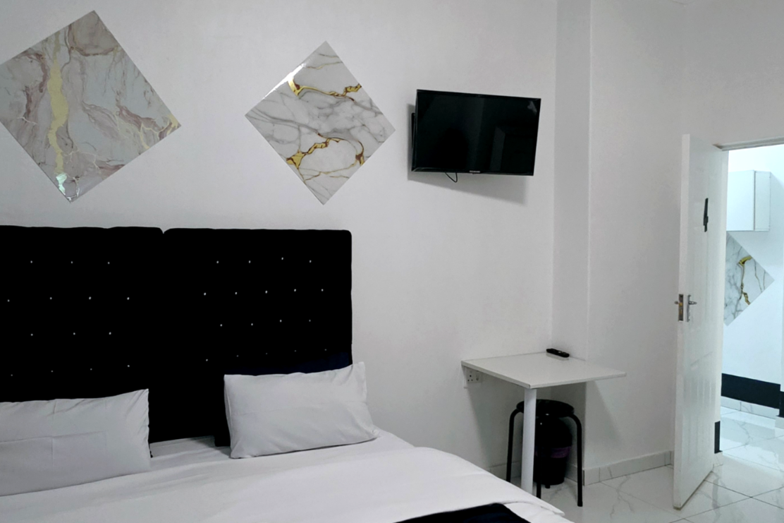 3-Sleeper | Barnard 4 | R1000/night