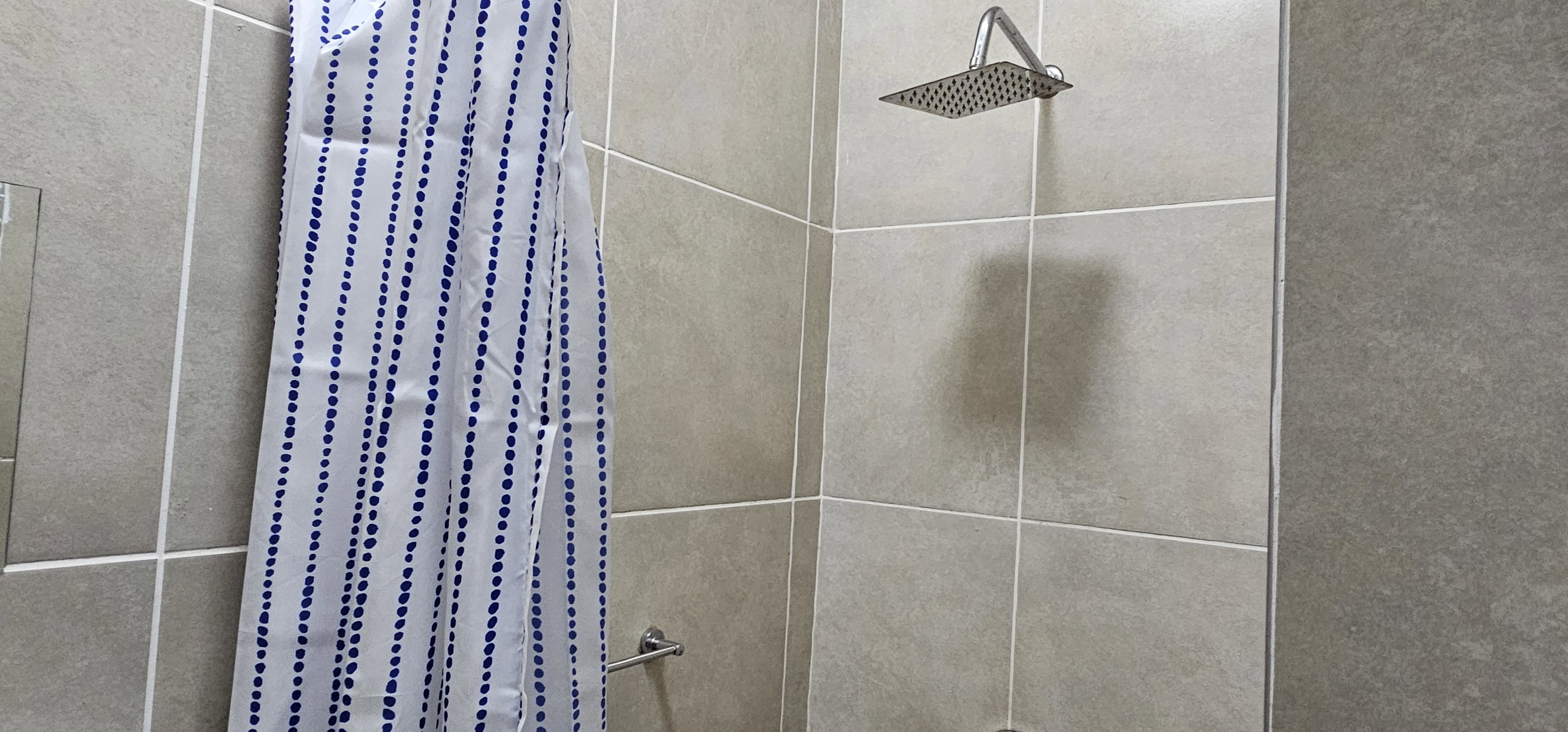 Slaapplek vir 4 | Fitzroy 5 | R1250/nag (Bespaar 10% teenoor ander hotelle in Kaapstad)