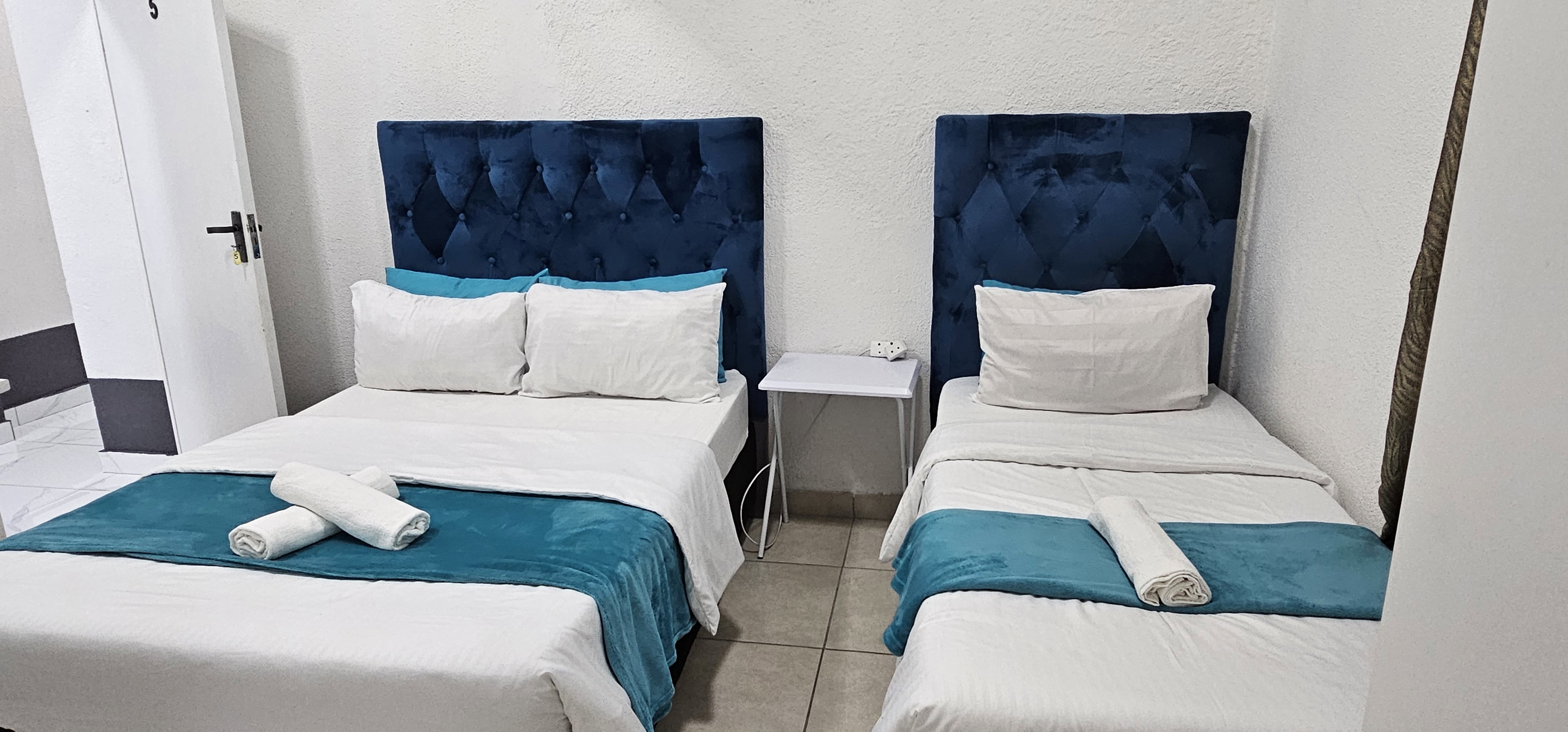 Slaapplek vir 4 | Fitzroy 5 | R1250/nag (Bespaar 10% teenoor ander hotelle in Kaapstad)