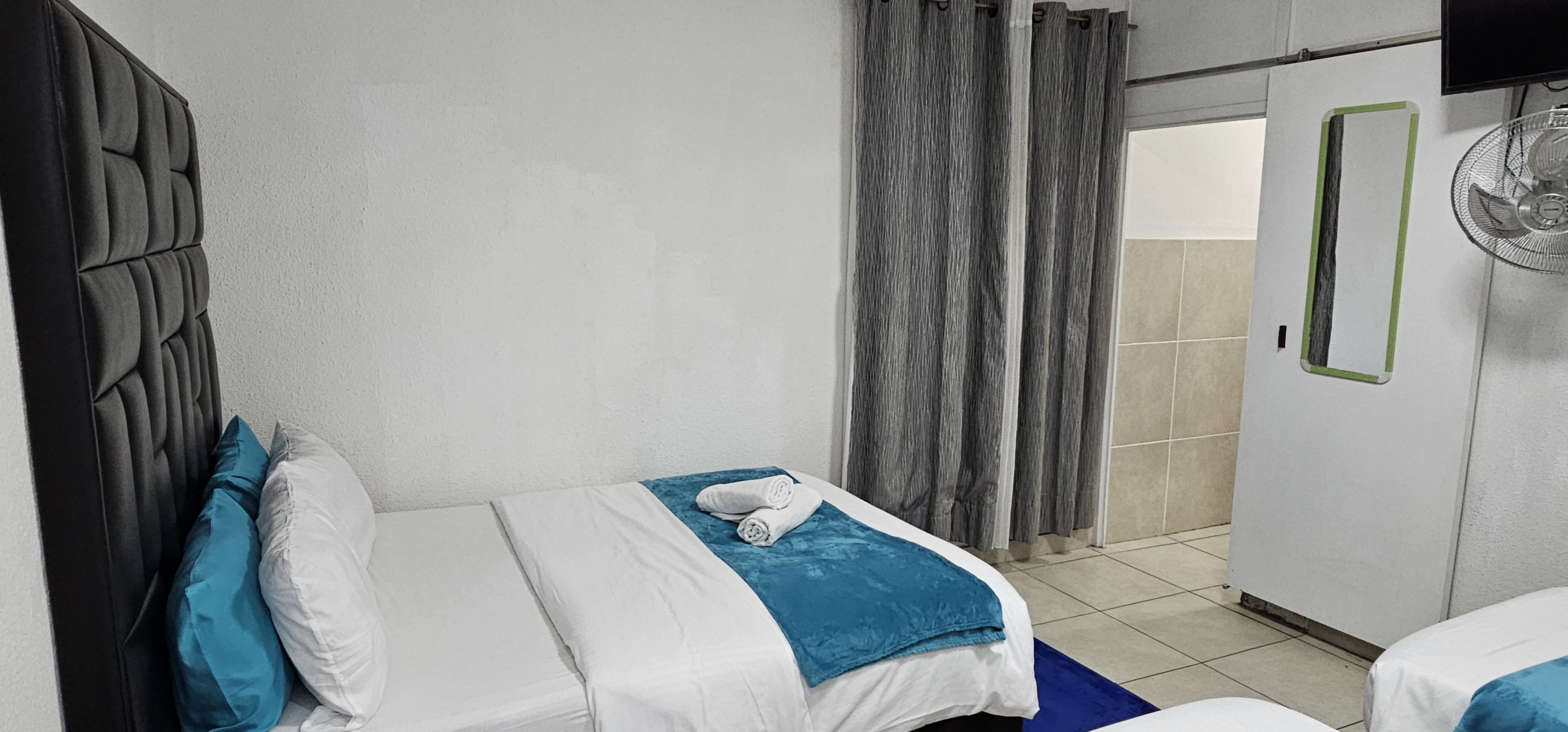 Slaapplek vir 4 | Fitzroy 7 | R1250/nag (Bespaar 10% teenoor ander hotelle in Kaapstad)