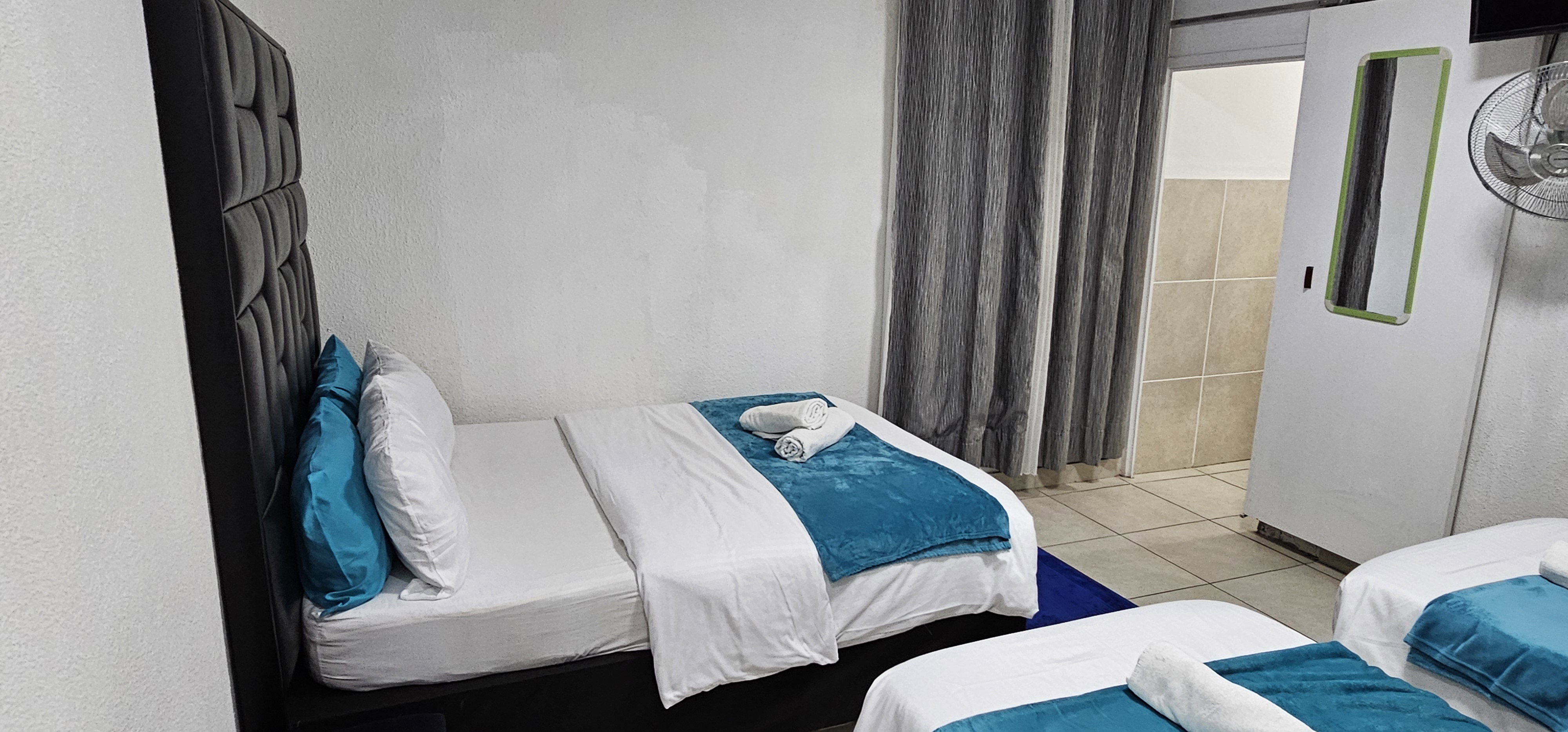 Slaapplek vir 4 | Fitzroy 7 | R1250/nag (Bespaar 10% teenoor ander hotelle in Kaapstad)