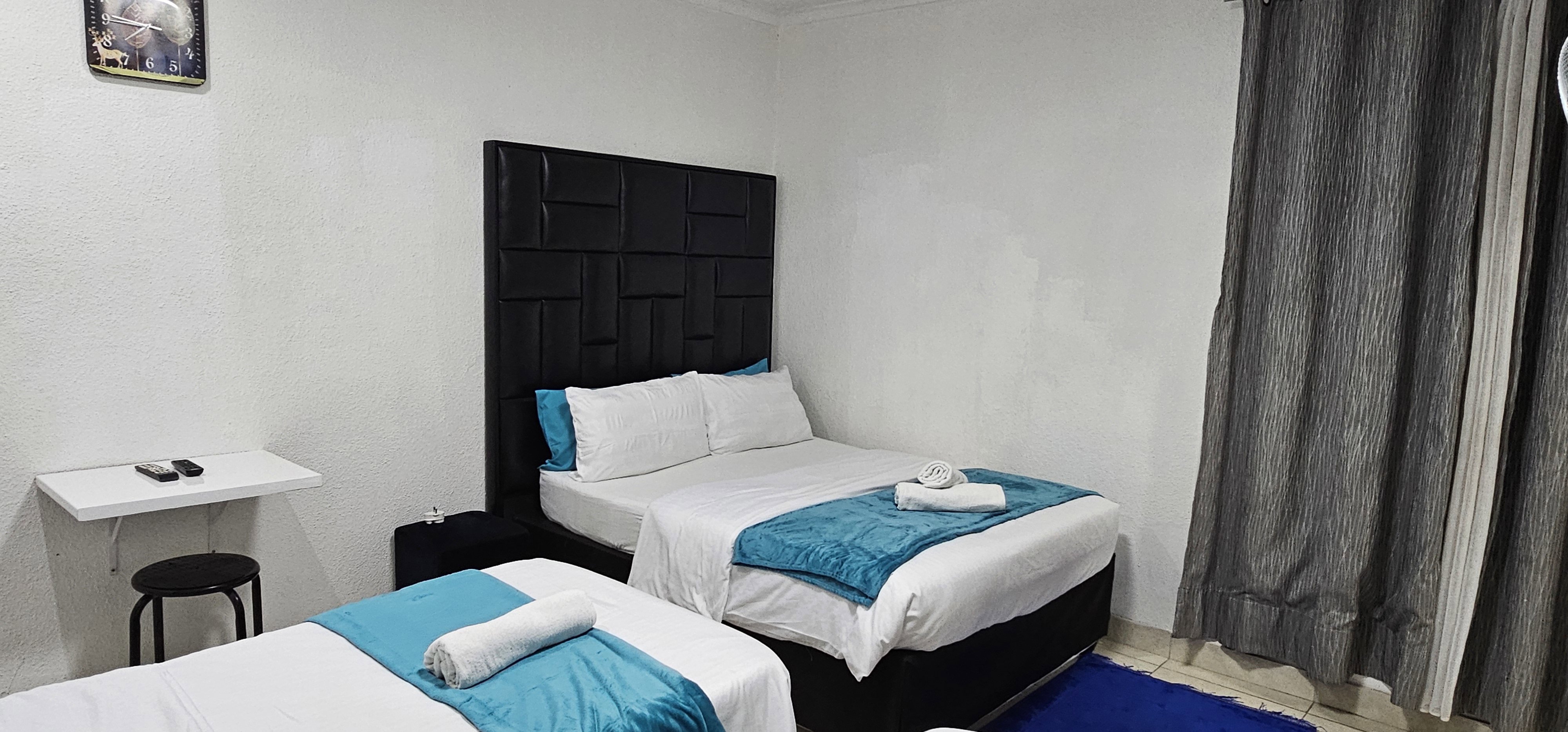 Slaapplek vir 4 | Fitzroy 7 | R1250/nag (Bespaar 10% teenoor ander hotelle in Kaapstad)