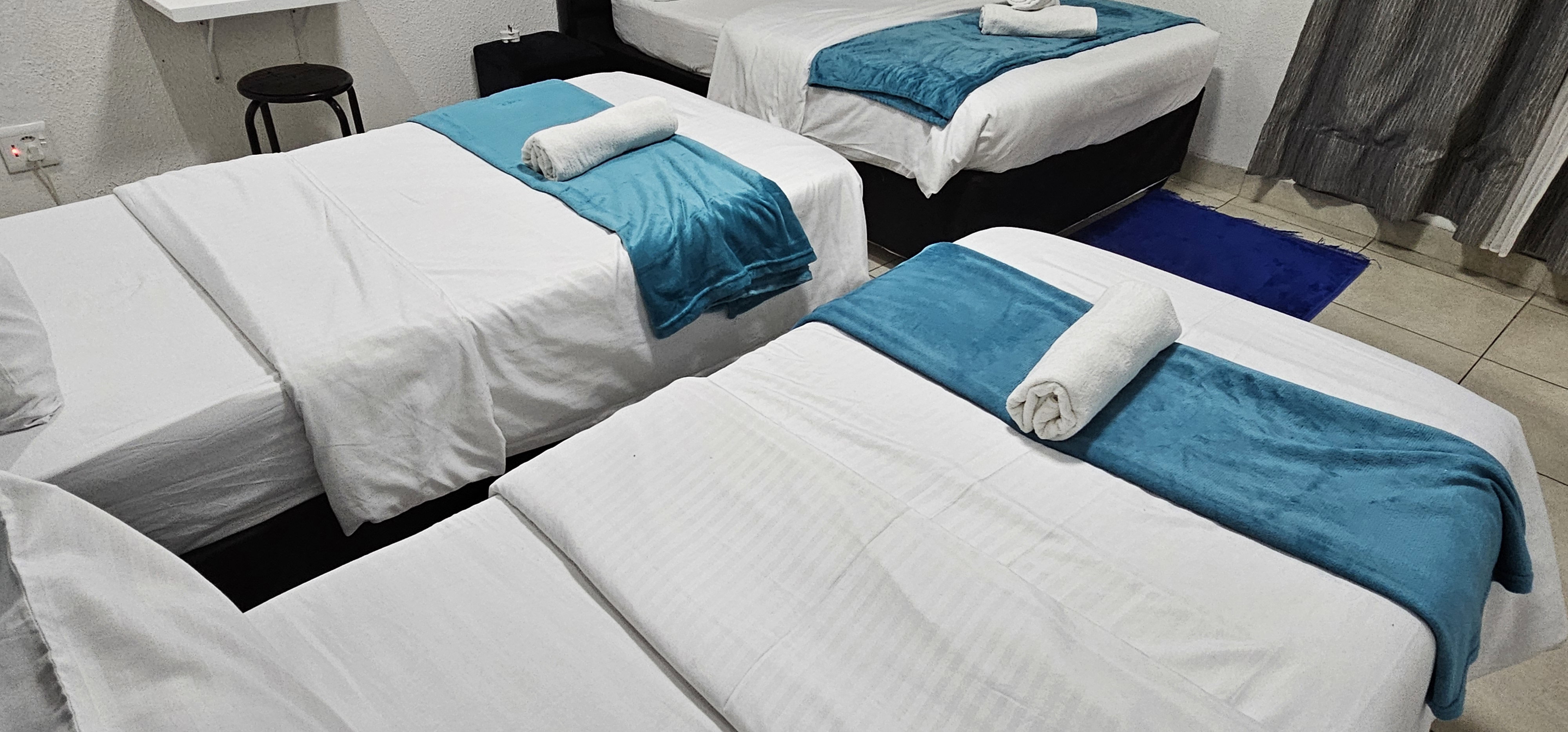 Slaapplek vir 4 | Fitzroy 7 | R1250/nag (Bespaar 10% teenoor ander hotelle in Kaapstad)