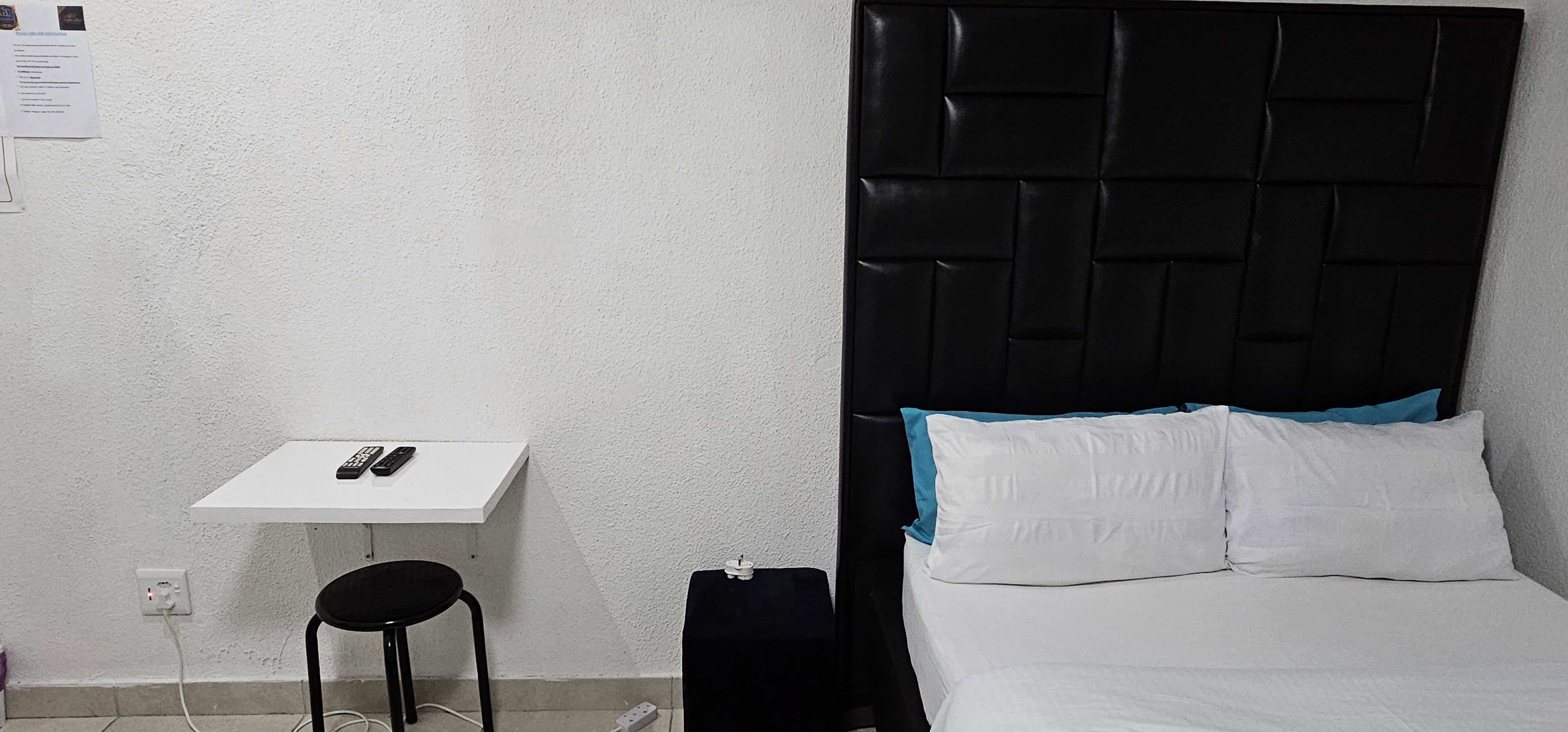 Slaapplek vir 4 | Fitzroy 7 | R1250/nag (Bespaar 10% teenoor ander hotelle in Kaapstad)