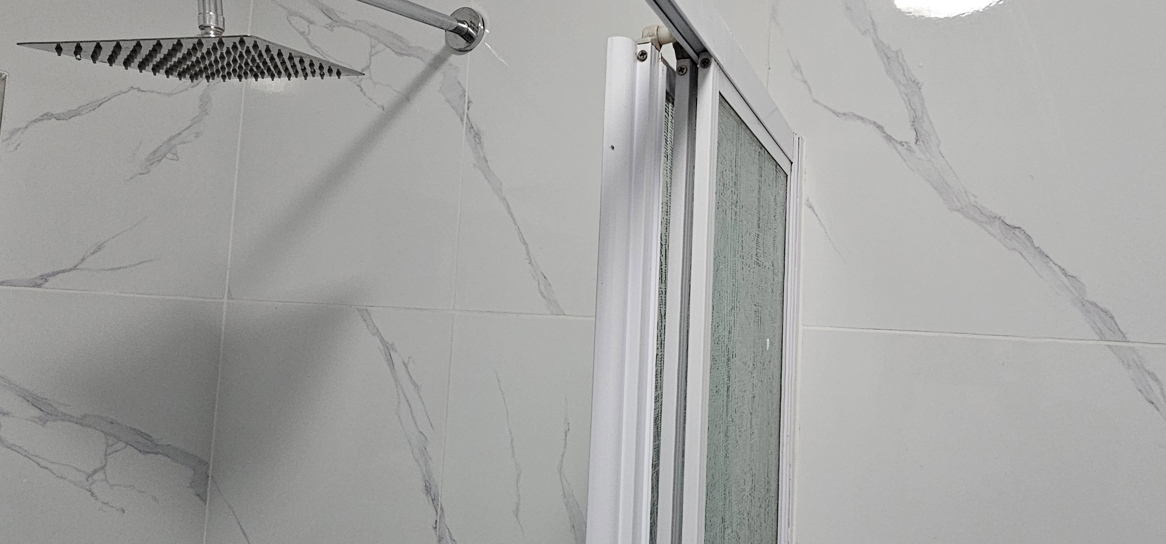 Slaapplek vir 2 | Fitzroy 8 | R950/nag (Bespaar 10% teenoor ander hotelle in Kaapstad)