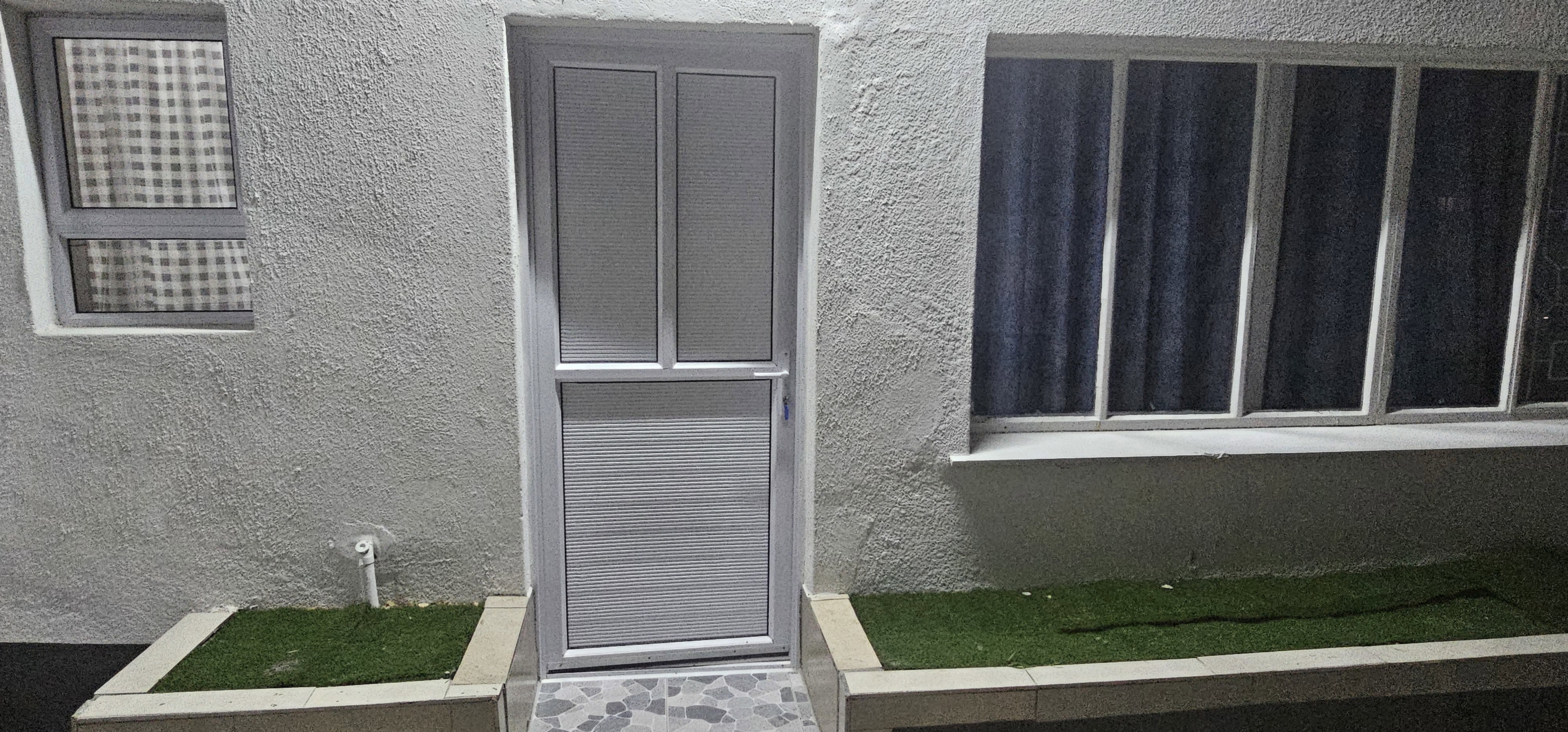 Slaapplek vir 2 | Fitzroy 8 | R950/nag (Bespaar 10% teenoor ander hotelle in Kaapstad)