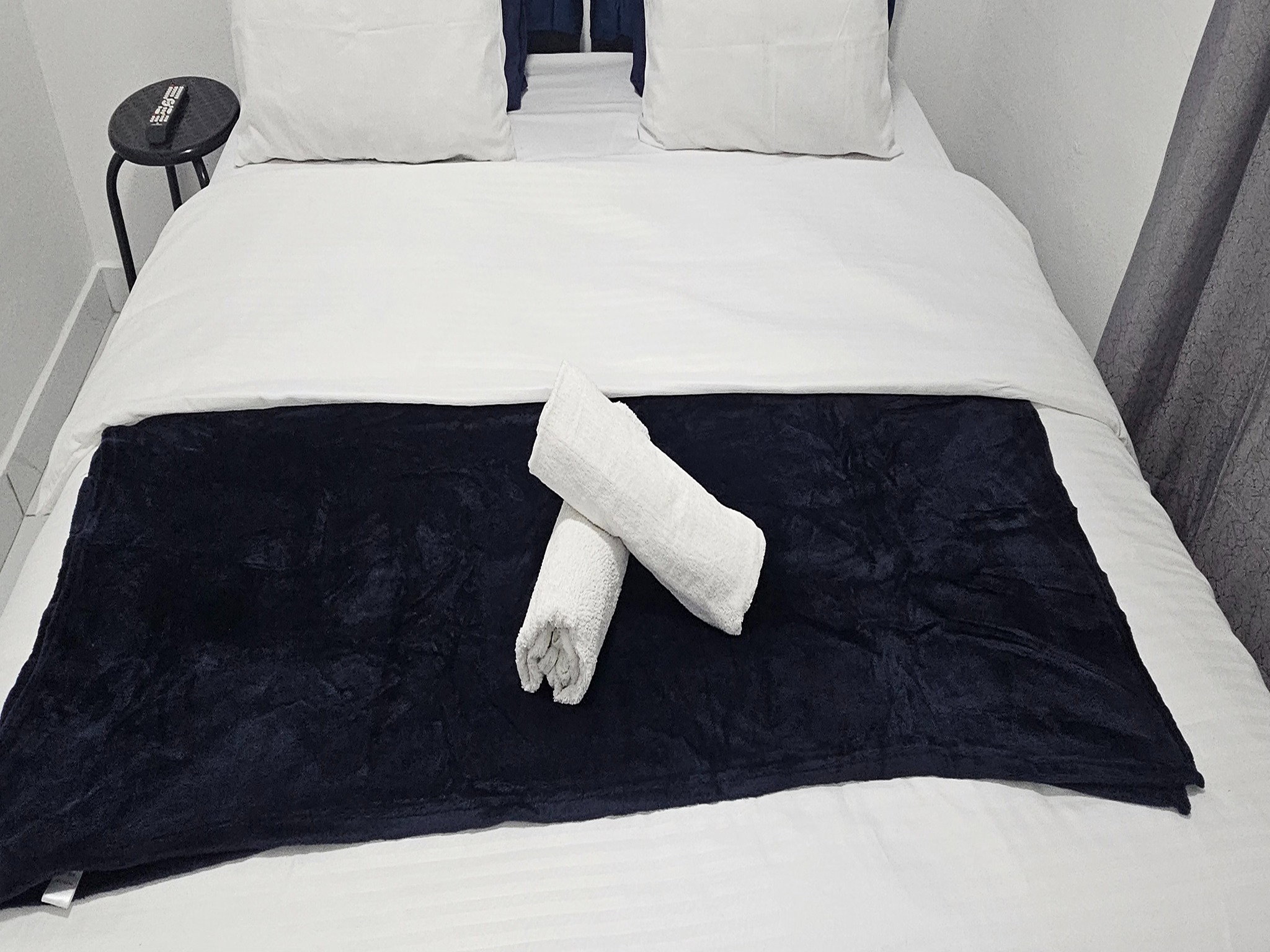 Slaapplek vir 6 | Fitzroy 9 | R2250/nag (Bespaar 10% teenoor ander hotelle in Kaapstad)