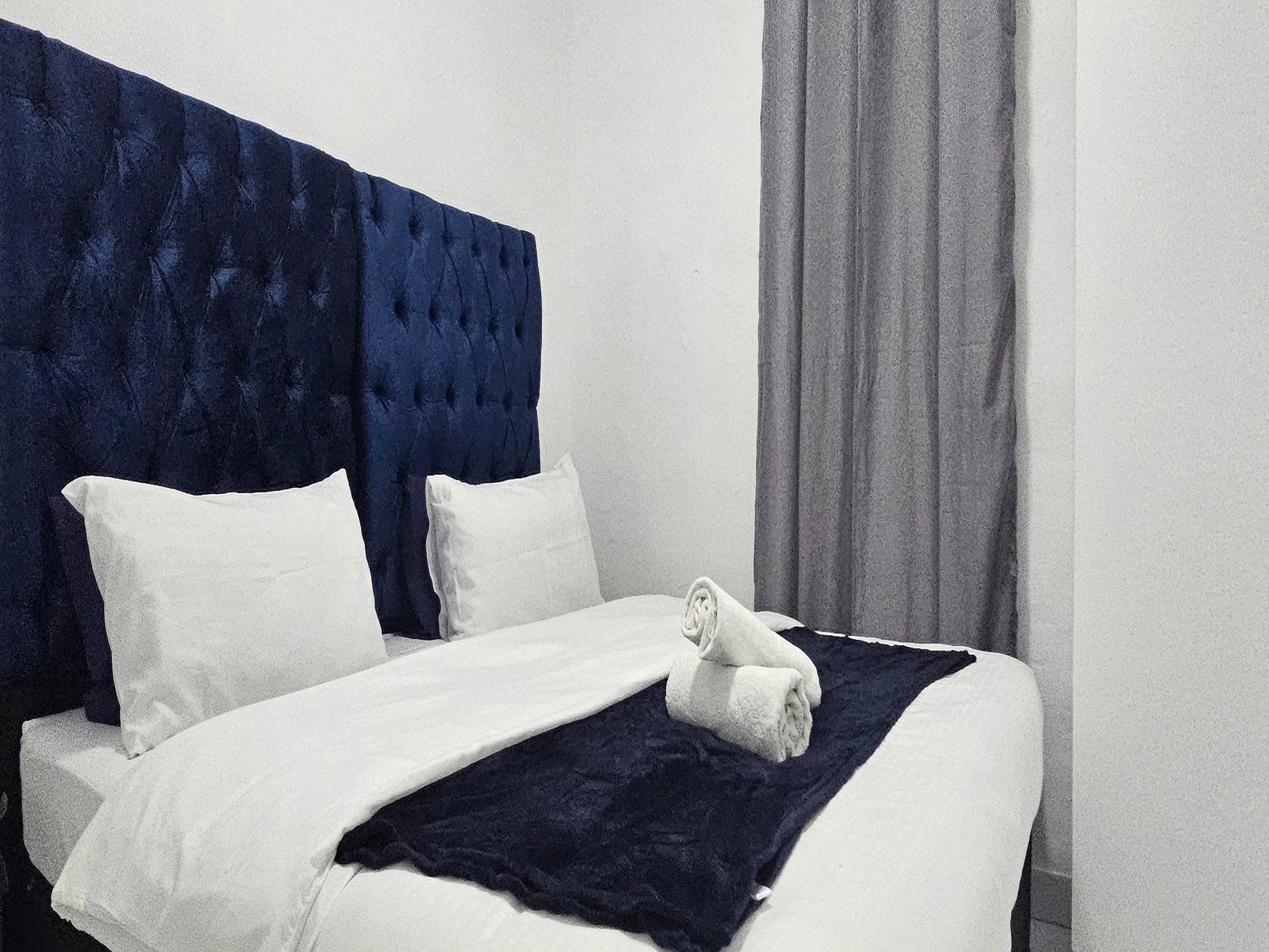 Slaapplek vir 6 | Fitzroy 9 | R2250/nag (Bespaar 10% teenoor ander hotelle in Kaapstad)