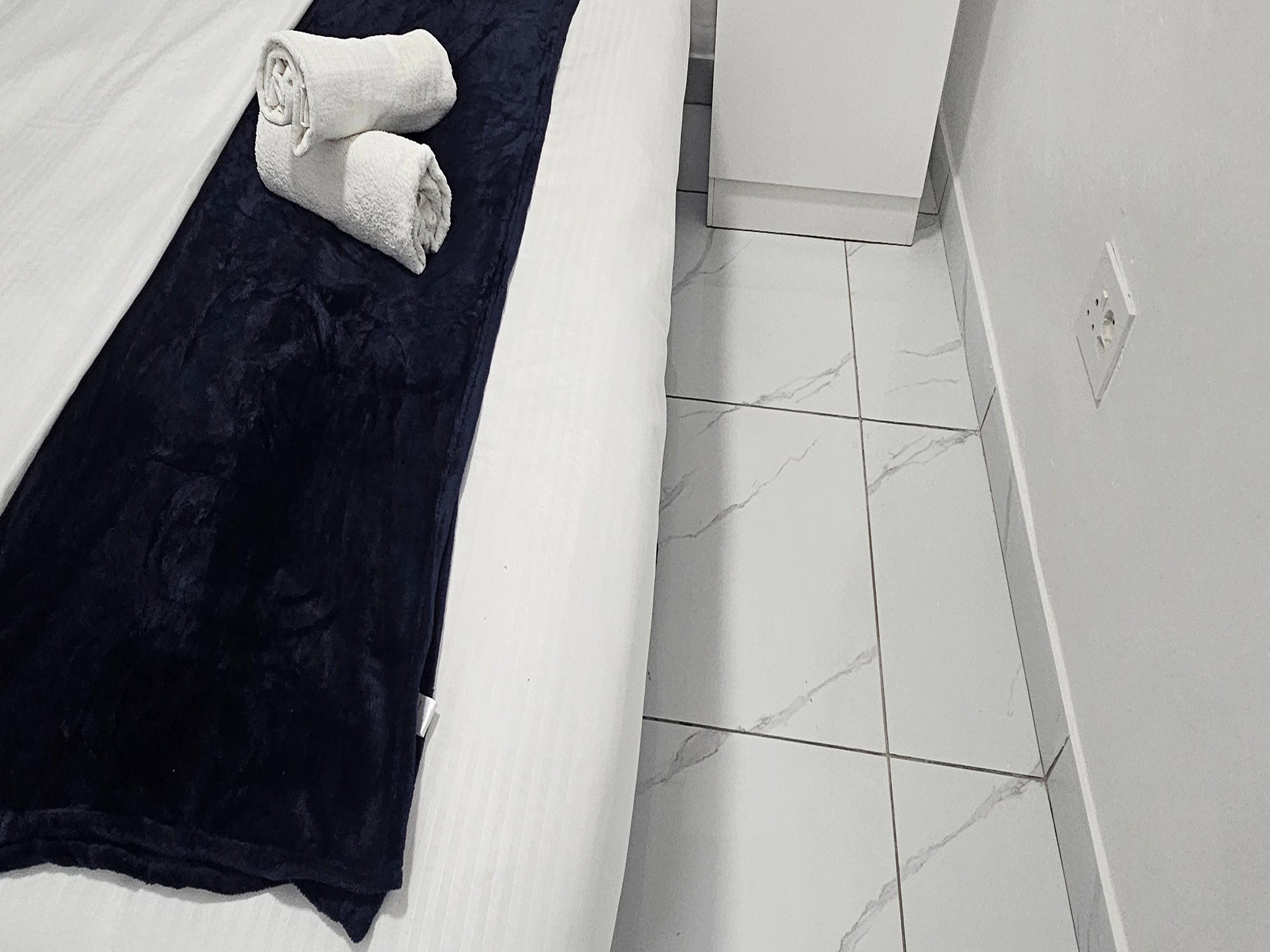 Slaapplek vir 6 | Fitzroy 9 | R2250/nag (Bespaar 10% teenoor ander hotelle in Kaapstad)