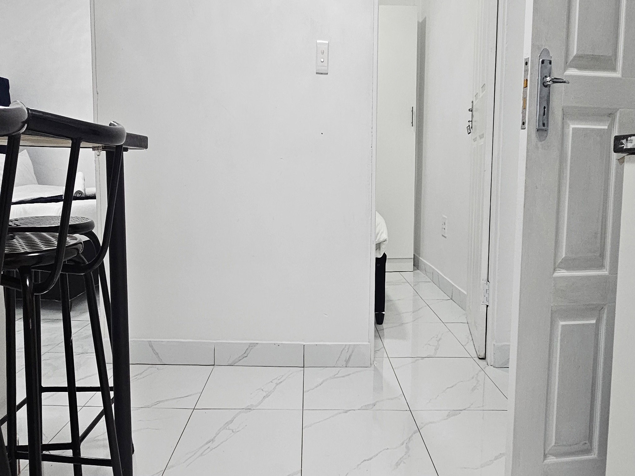 Slaapplek vir 6 | Fitzroy 9 | R2250/nag (Bespaar 10% teenoor ander hotelle in Kaapstad)