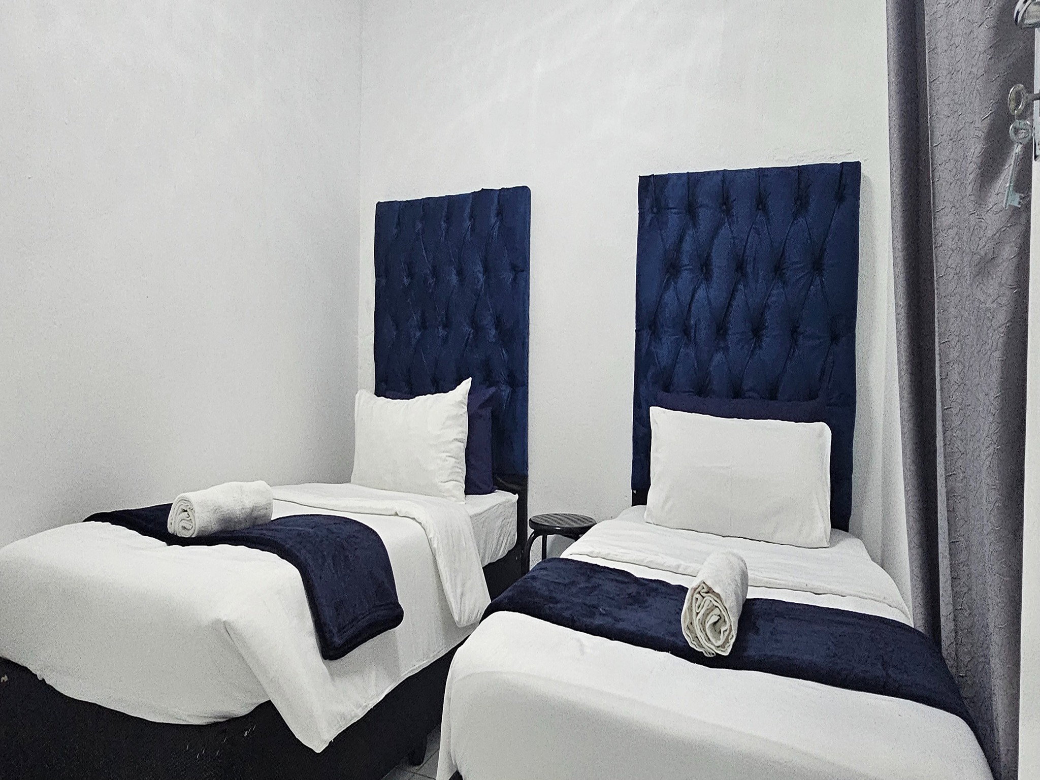 Slaapplek vir 6 | Fitzroy 9 | R2250/nag (Bespaar 10% teenoor ander hotelle in Kaapstad)