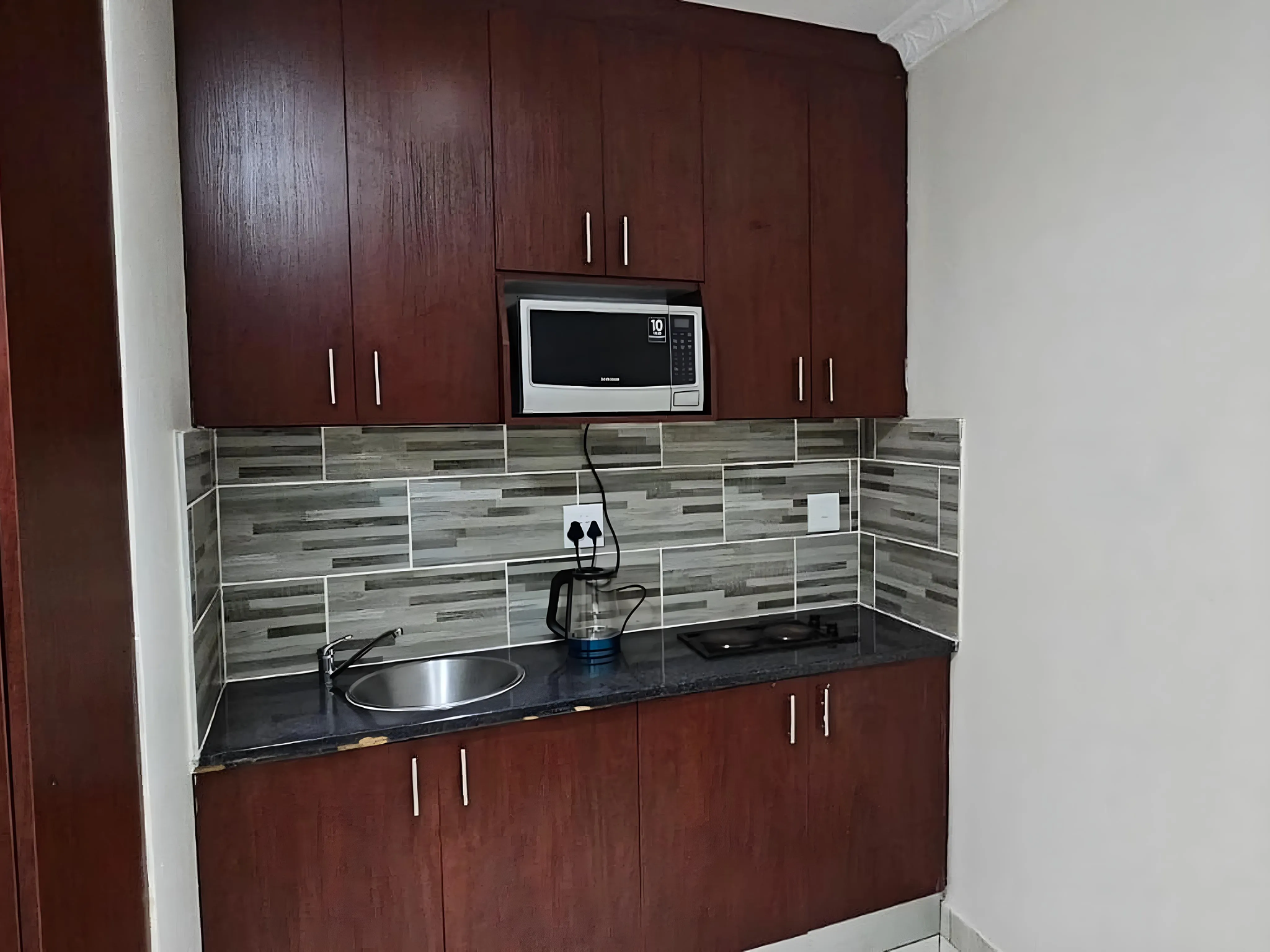 3-Sleeper | Spencer 1 | R1200/night (Save 10% vs. other Cape Town hotels)