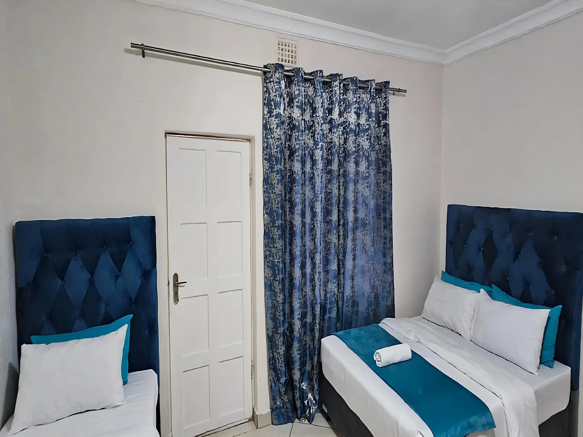 3-Sleeper | Spencer 1 | R1200/night (Save 10% vs. other Cape Town hotels)