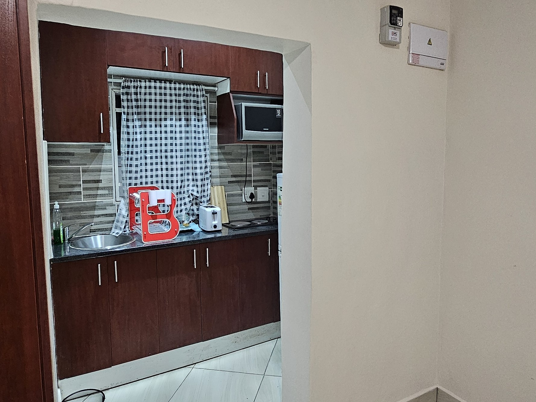 4-Sleeper | Spencer 2 | R1500/night (Save 10% vs. other Cape Town hotels)