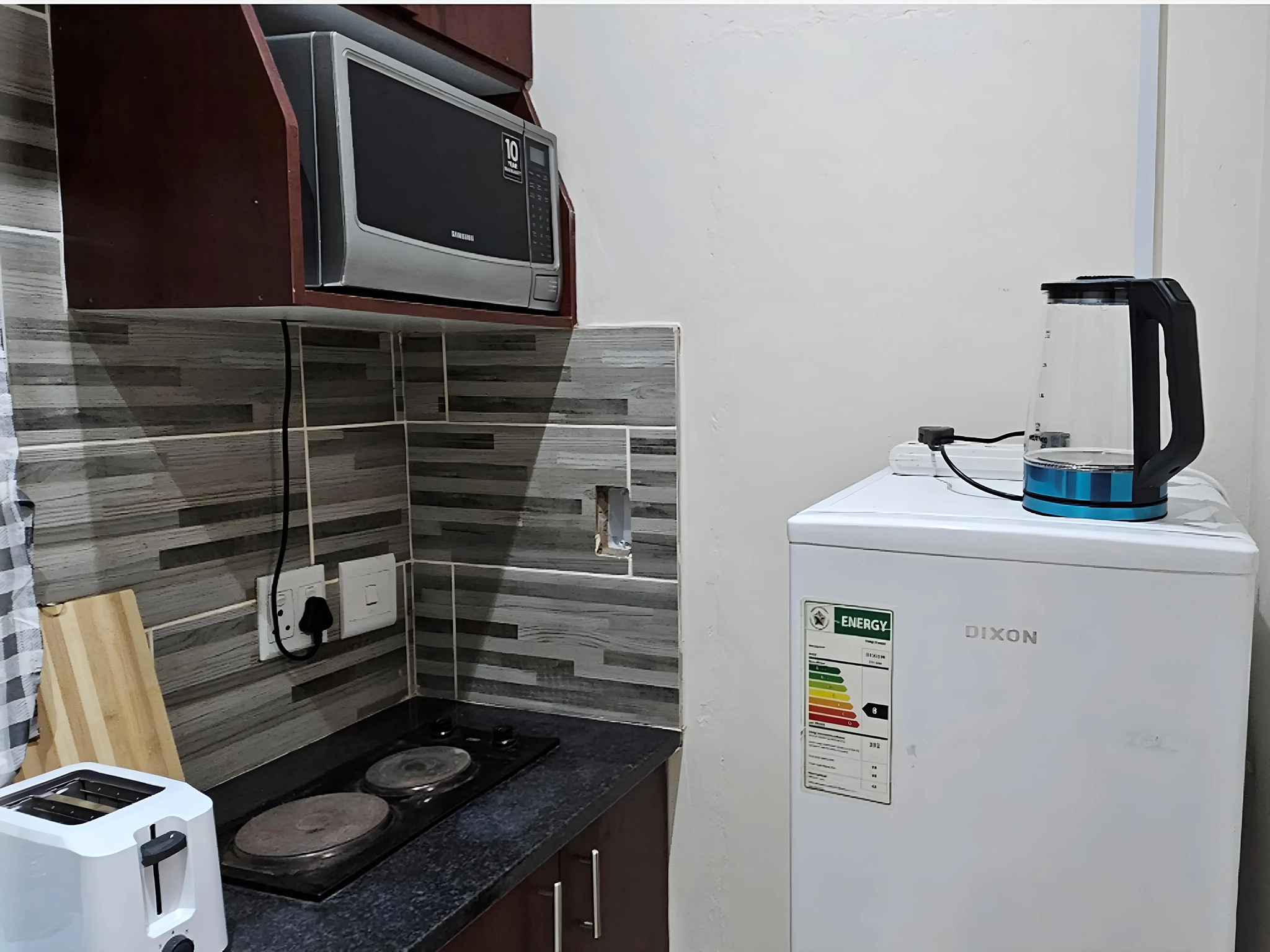 4-Sleeper | Spencer 2 | R1500/night (Save 10% vs. other Cape Town hotels)