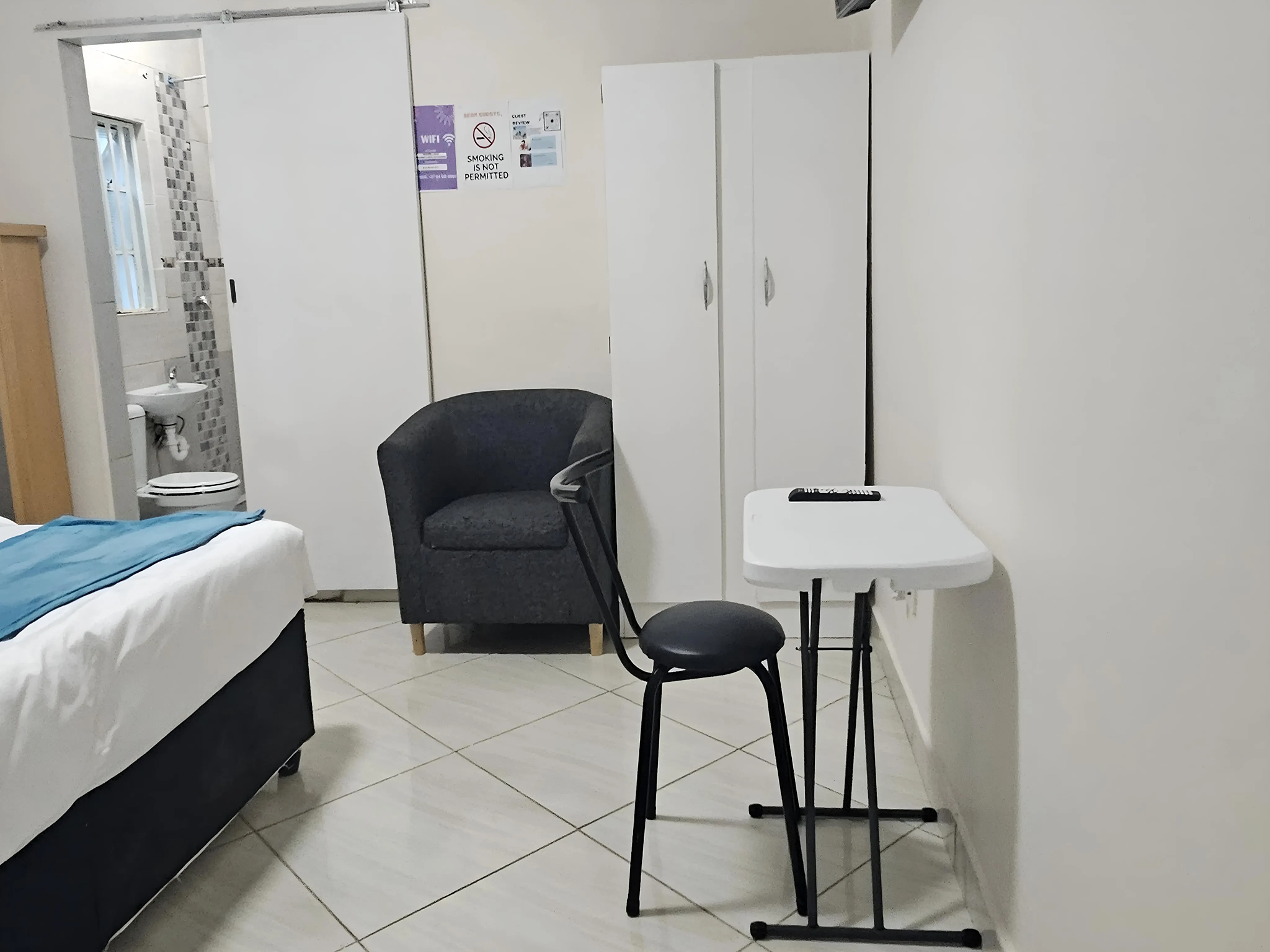 2-Sleeper | Spencer 3 | R850/night (Save 10% vs. other Cape Town hotels)