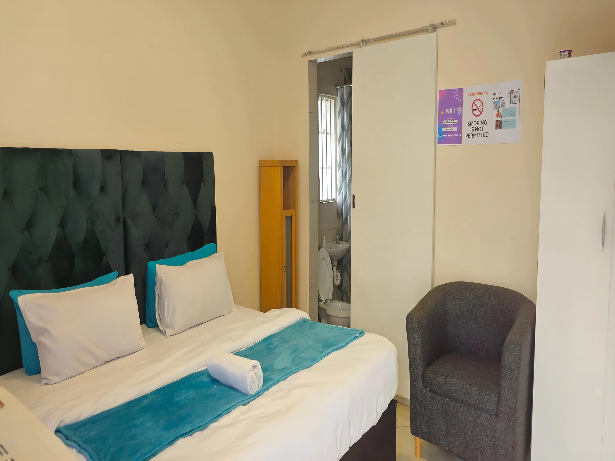 2-Sleeper | Spencer 3 | R850/night (Save 10% vs. other Cape Town hotels)