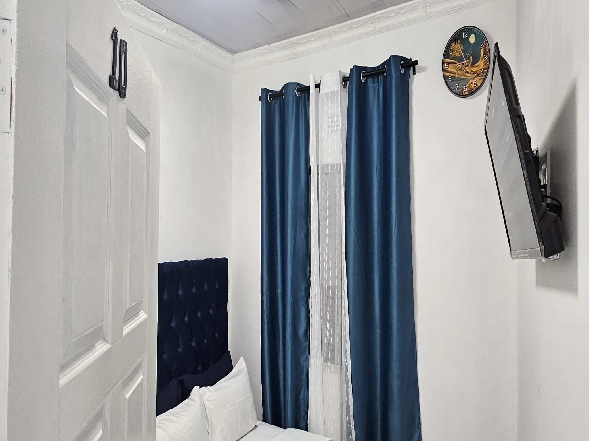 2-Sleeper | Spencer 10 | R650/night (Save 10% vs. other Cape Town hotels)