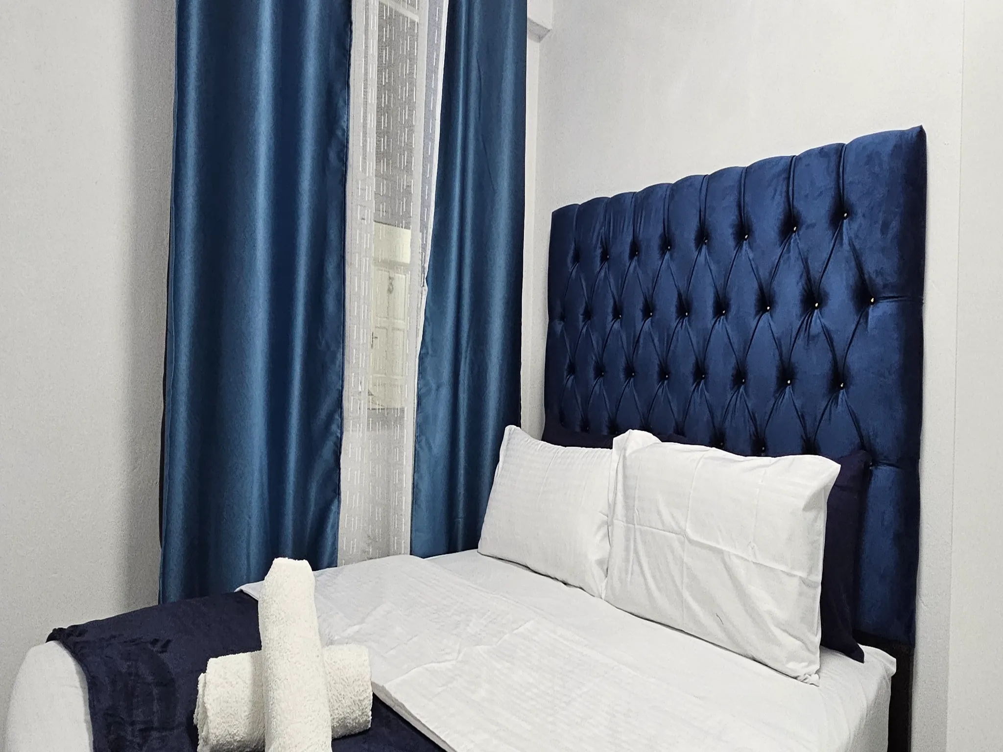 2-Sleeper | Spencer 11 | R650/night (Save 10% vs. other Cape Town hotels)