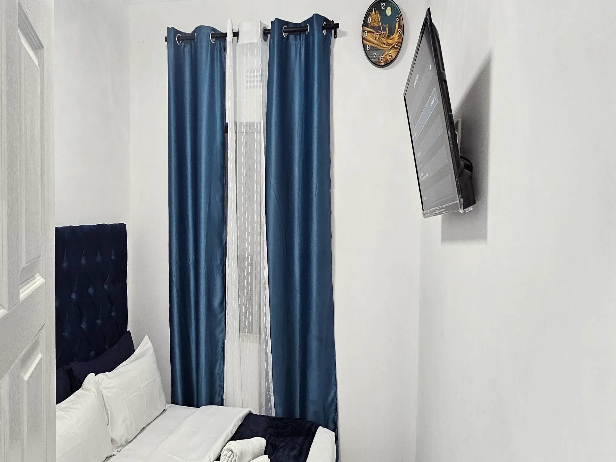 8-Sleeper | Spencer 8 | R2500/night (Save 10% vs. other Cape Town hotels)