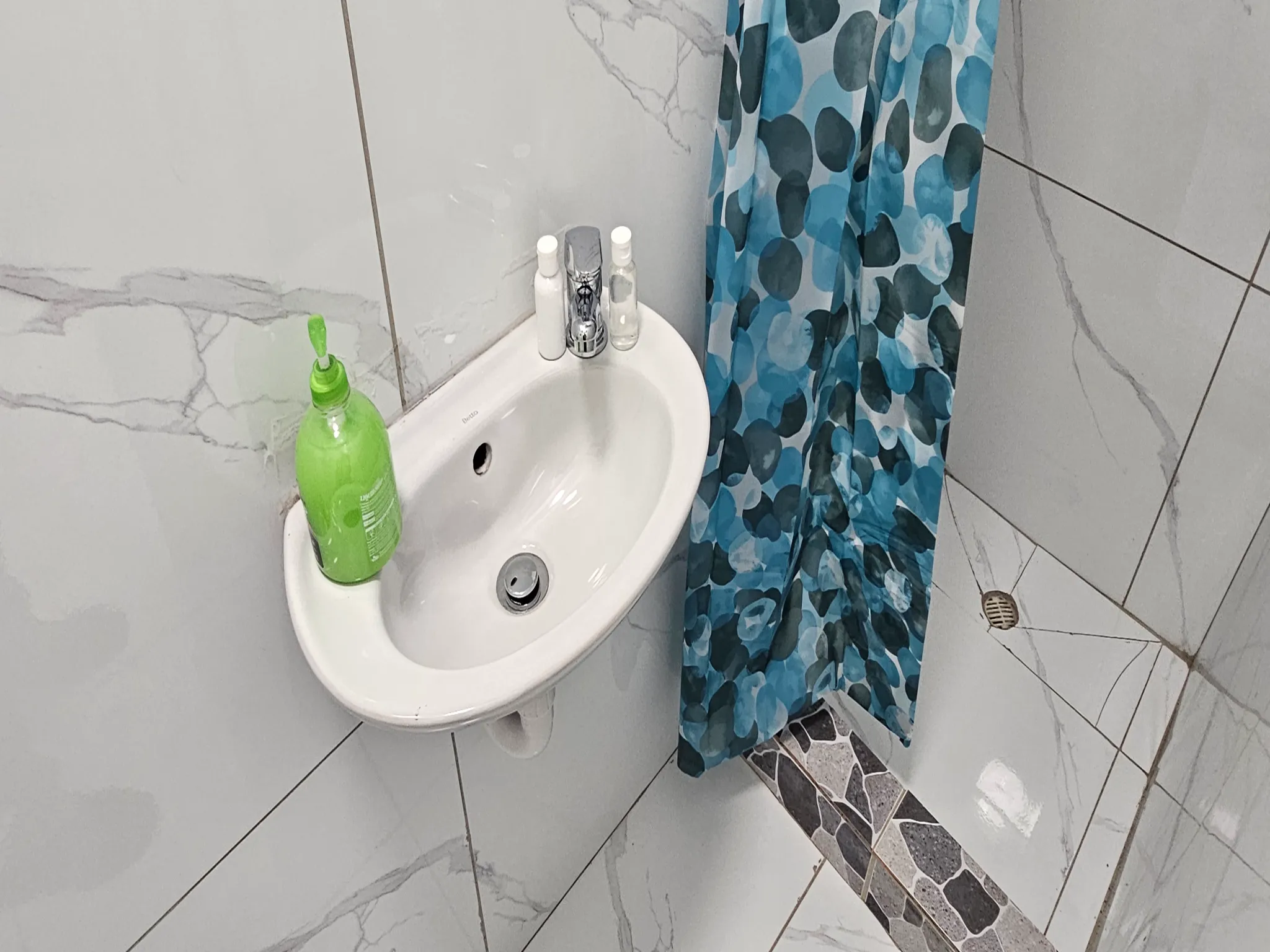 8-Sleeper | Spencer 8 | R2500/night (Save 10% vs. other Cape Town hotels)