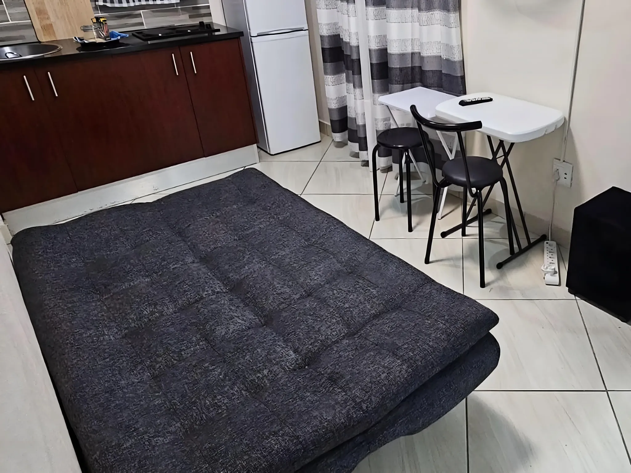 4-Sleeper | Spencer 6 | R1500/night (Save 10% vs. other Cape Town hotels)