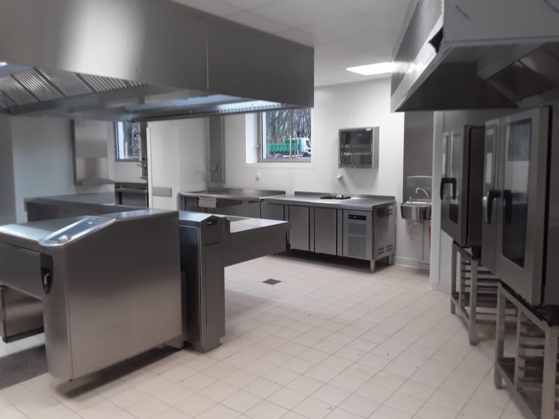 Crédit Agricole (72)