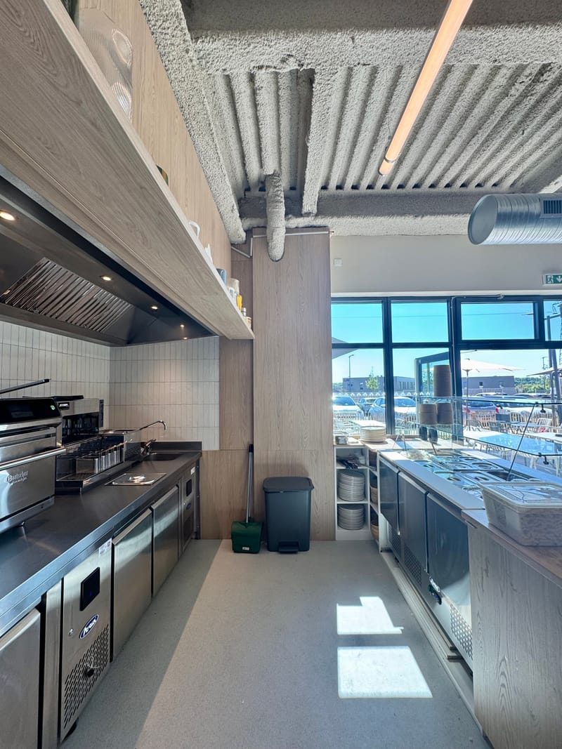 GALLERYE RÉPUBLIQUE (86)