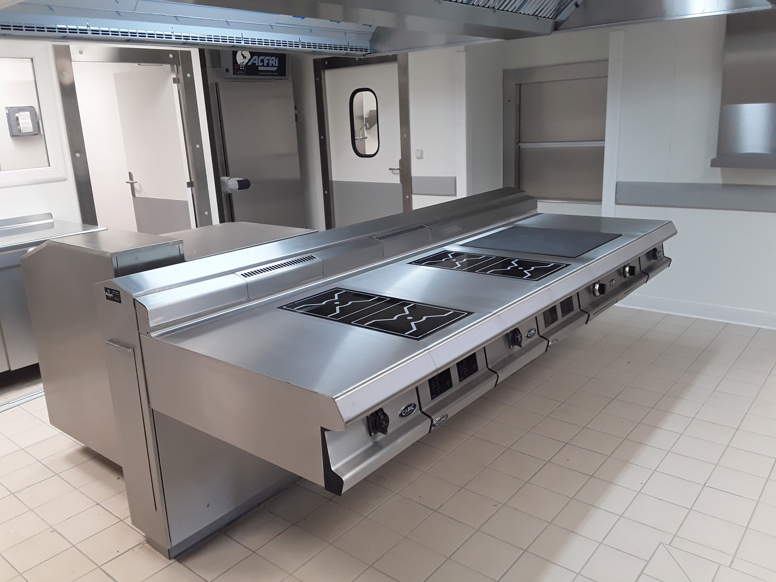 Credit Agricole (72)