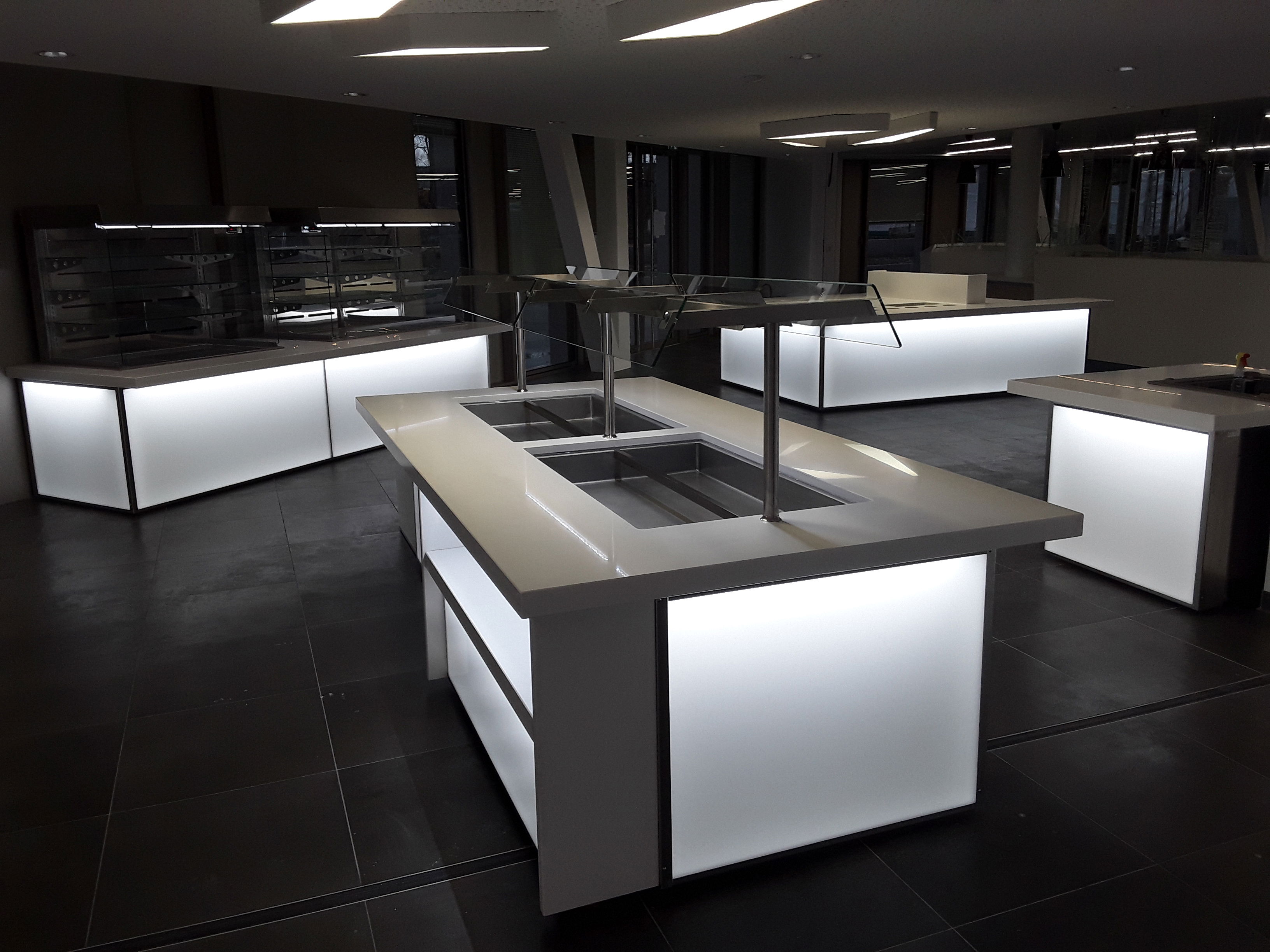 Credit Agricole (72)