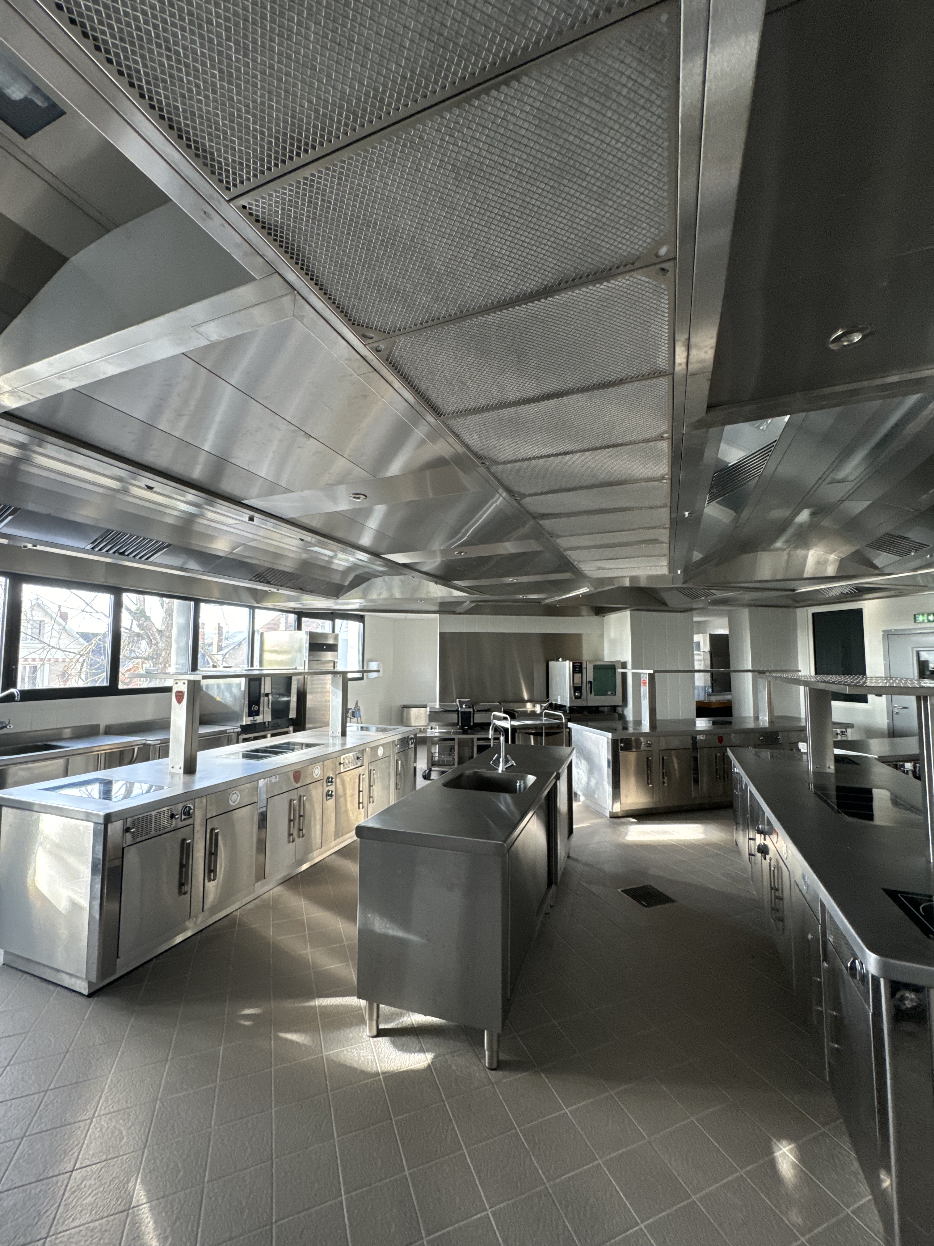 JACQUES COEUR HIGH SCHOOL (18)