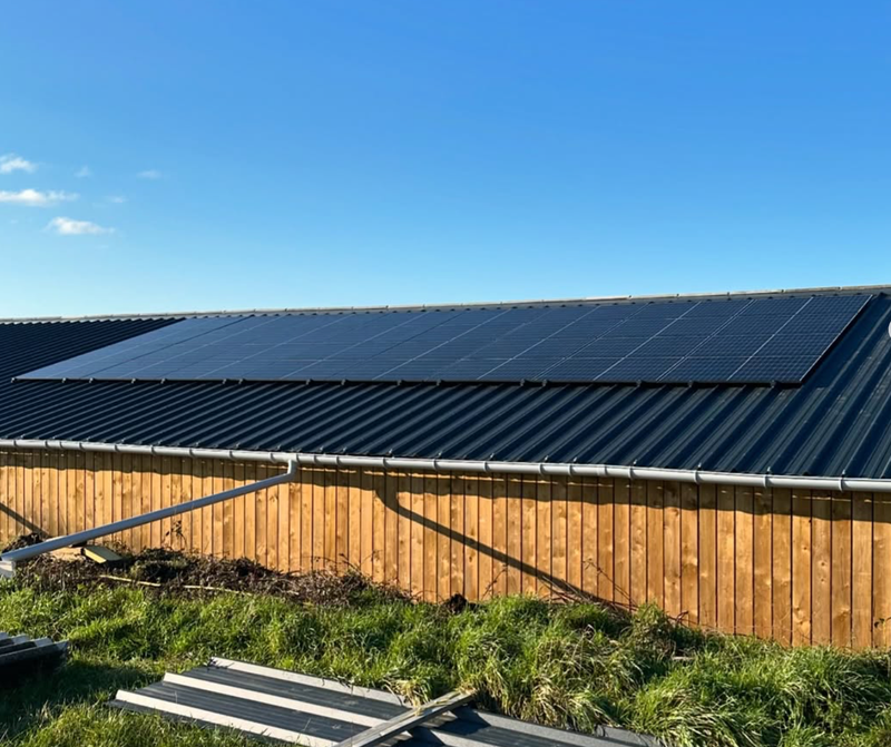 Installation d’un 15 KWc avec stockage batterie et interface BACK UP 