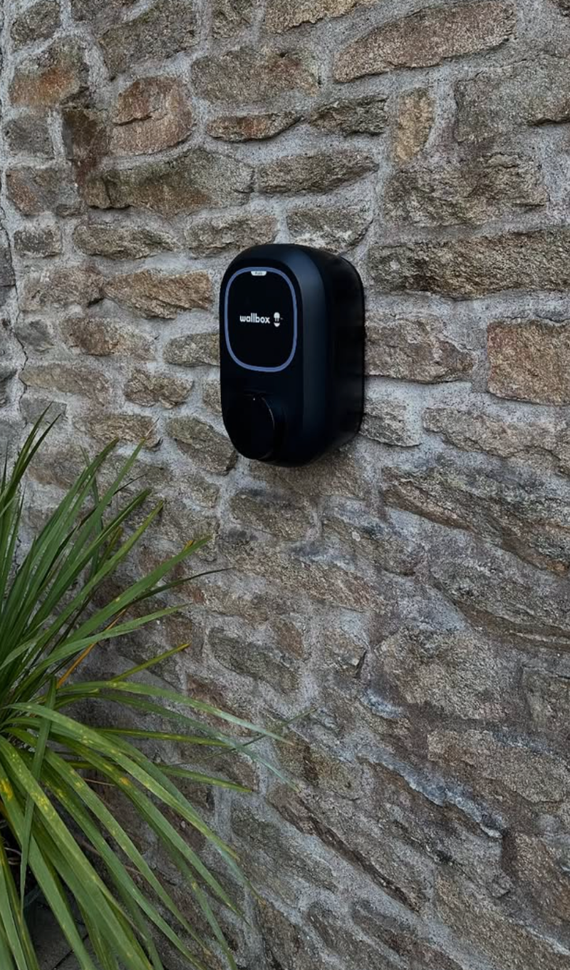 Borne de Recharge Hager