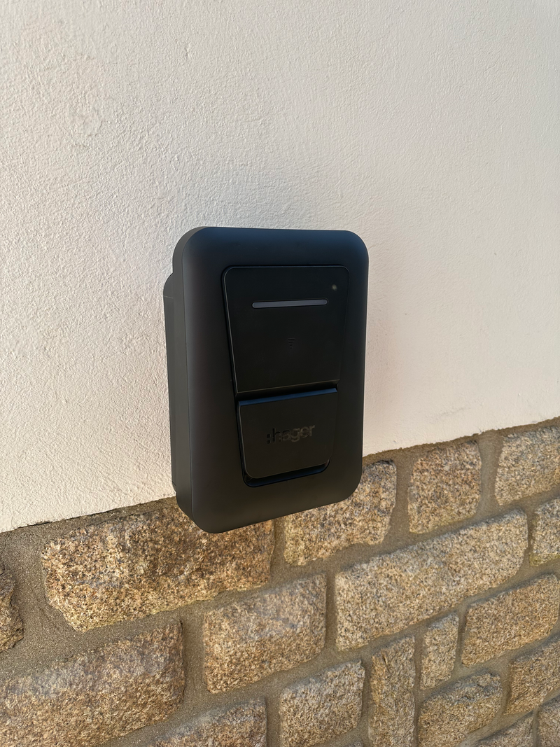Borne de Recharge Hager
