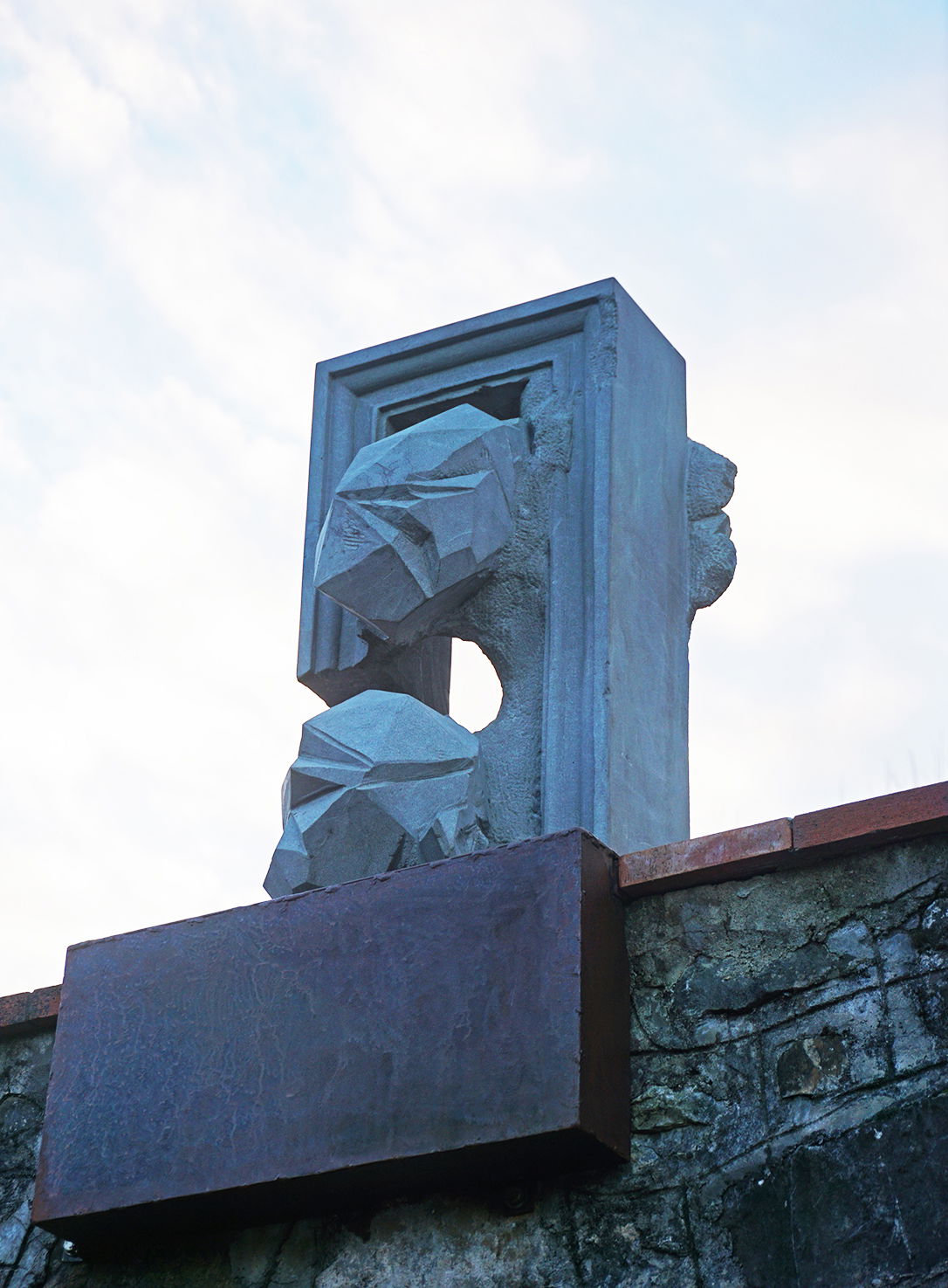 Cornice di Kim Hajin 2025