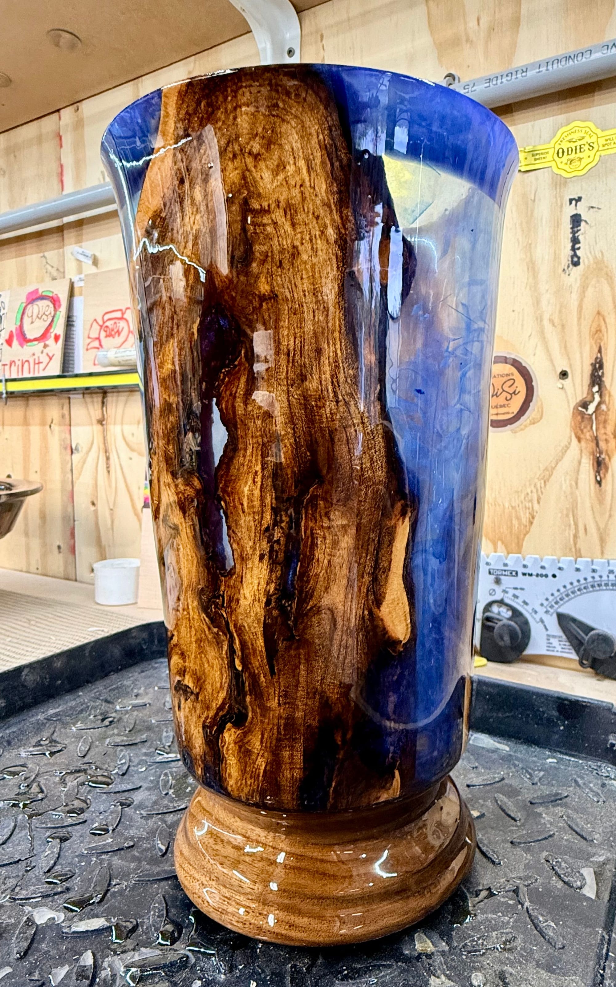 377 - Vase